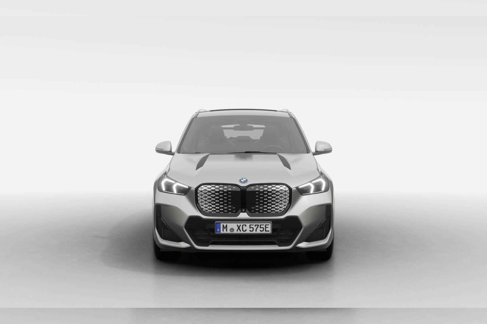 BMW iX1 xDrive30 | Premium Pack | Comfort Pack | Travel Pack - 3/20