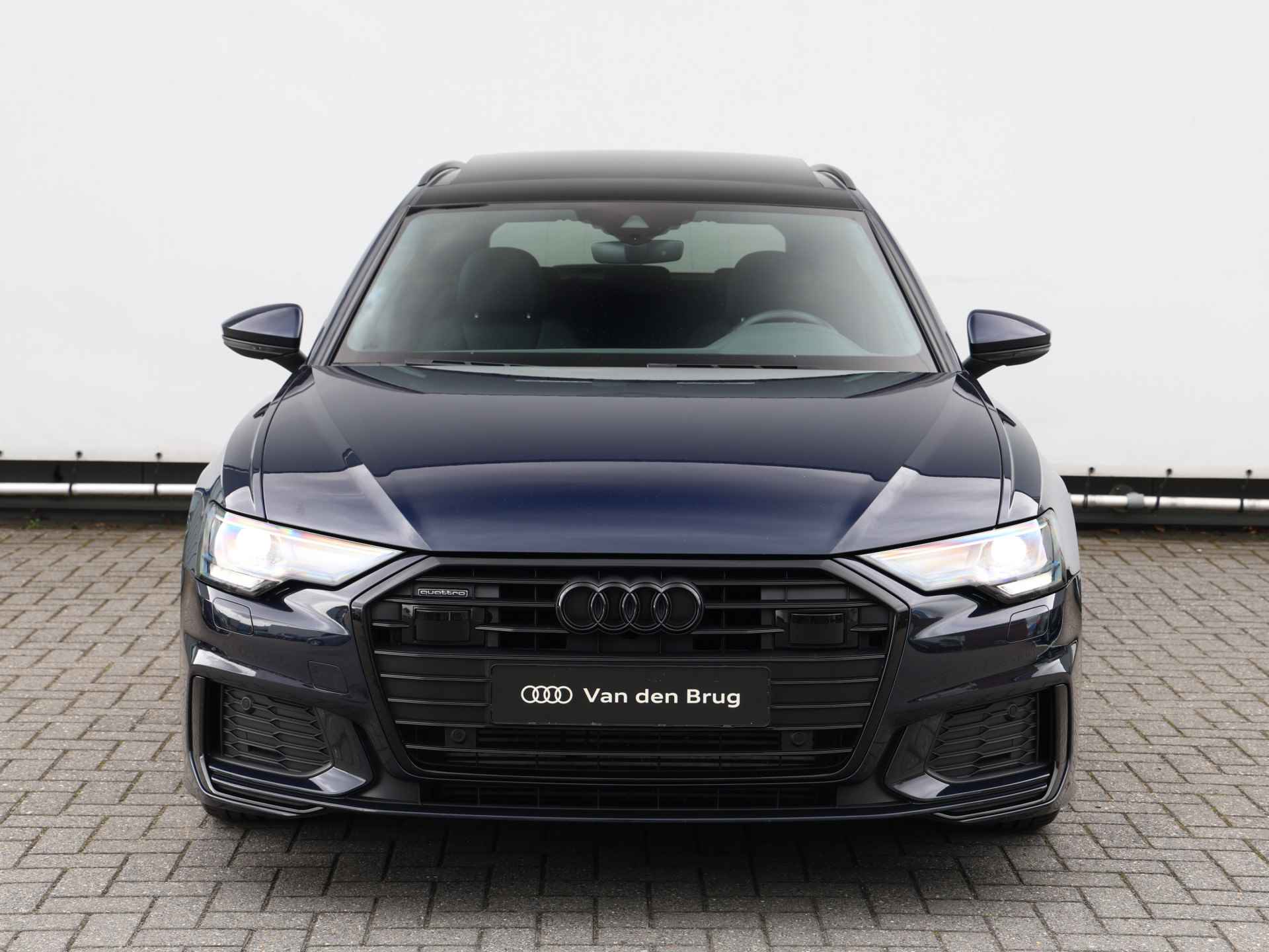 Audi A6 Avant 55 TFSI quattro S edition 340pk | Panoramadak | Bang&Olufsen | Trekhaak | Stoelverwarming | keyless - 4/54