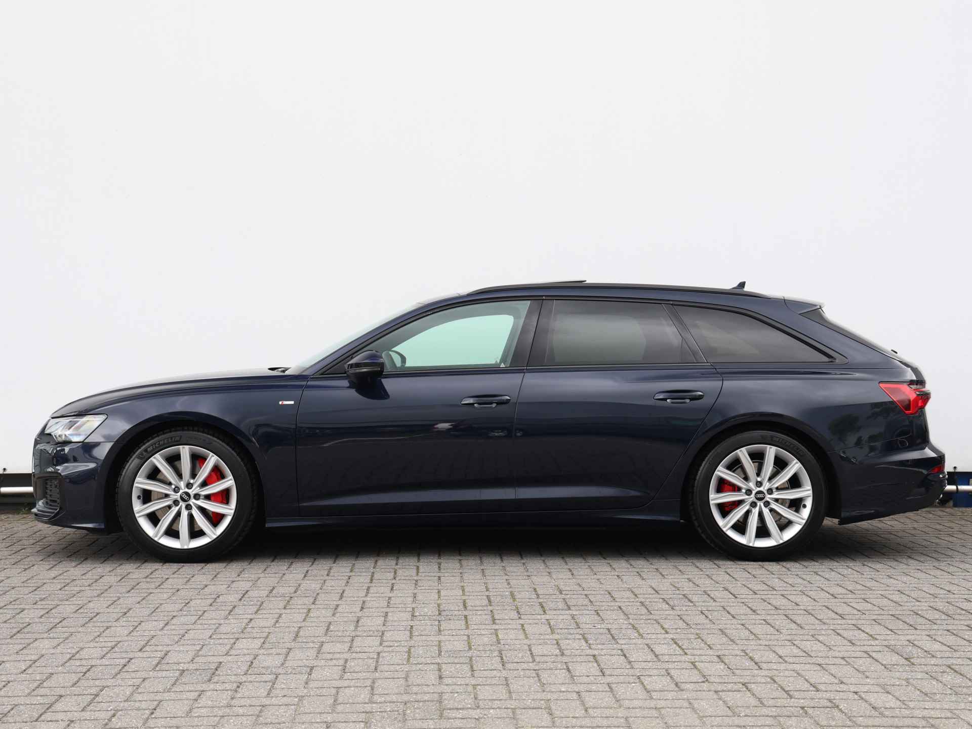 Audi A6 Avant 55 TFSI quattro S edition 340pk | Panoramadak | Bang&Olufsen | Trekhaak | Stoelverwarming | keyless - 13/54