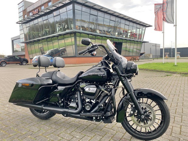 Harley-Davidson FLHRXS ROADKING SPECIAL bij viaBOVAG.nl