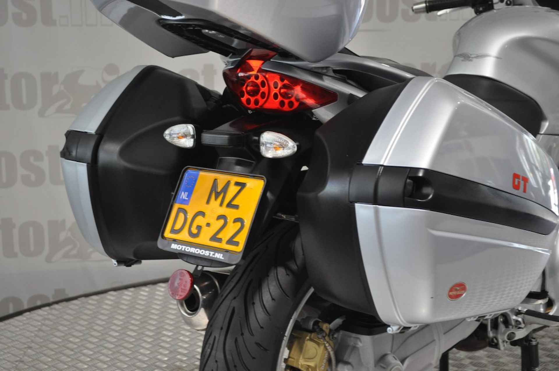 MOTO GUZZI Norge 1200 - 14/20