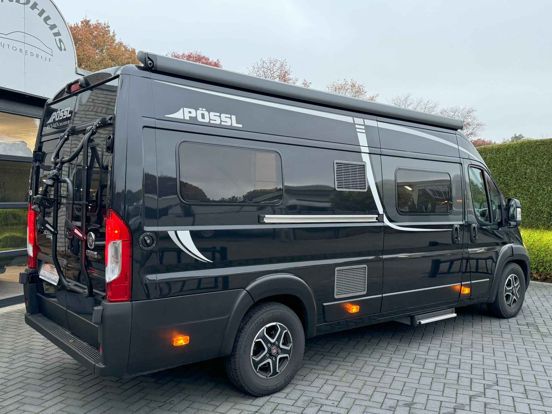 Pössl Roadcruiser 640 D-Line 160 pk 9-TRAPS AUTOMAAT Euro6 Fiat Ducato Maxi **Lengtebedden/4 zitplaatsen/XXL Koelkast/1e eigenaar/Full - 3/29