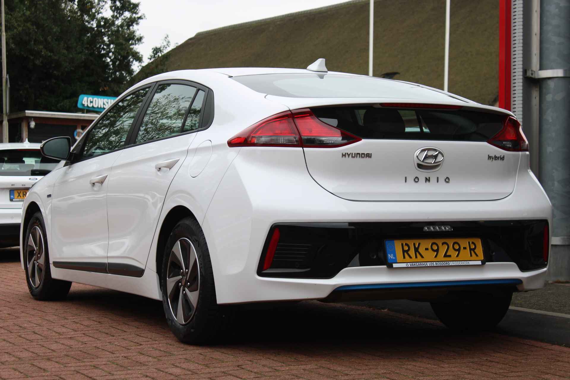 HYUNDAI Ioniq 1.6 HEV *i-Motion* | Camera | Cruise & Climate Control | Bluetooth | Orig. NL | - 4/23