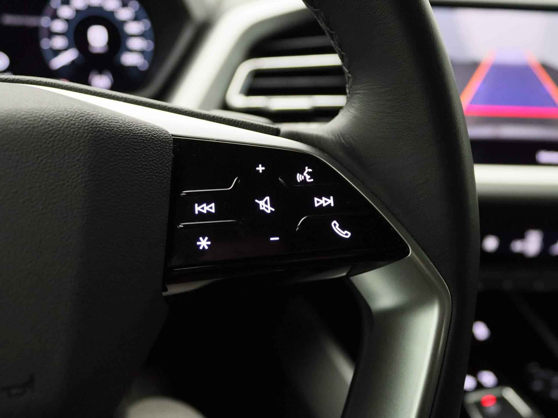 Audi Q4 e-tron 45 quattro Advanced edition 82kWh 265 PK | Automaat | Navigatie Plus | Adaptive Cruise Control | Camera | Trekhaak | Parkeersensoren | Lichtmetalen velgen | Climate Control | - 23/42