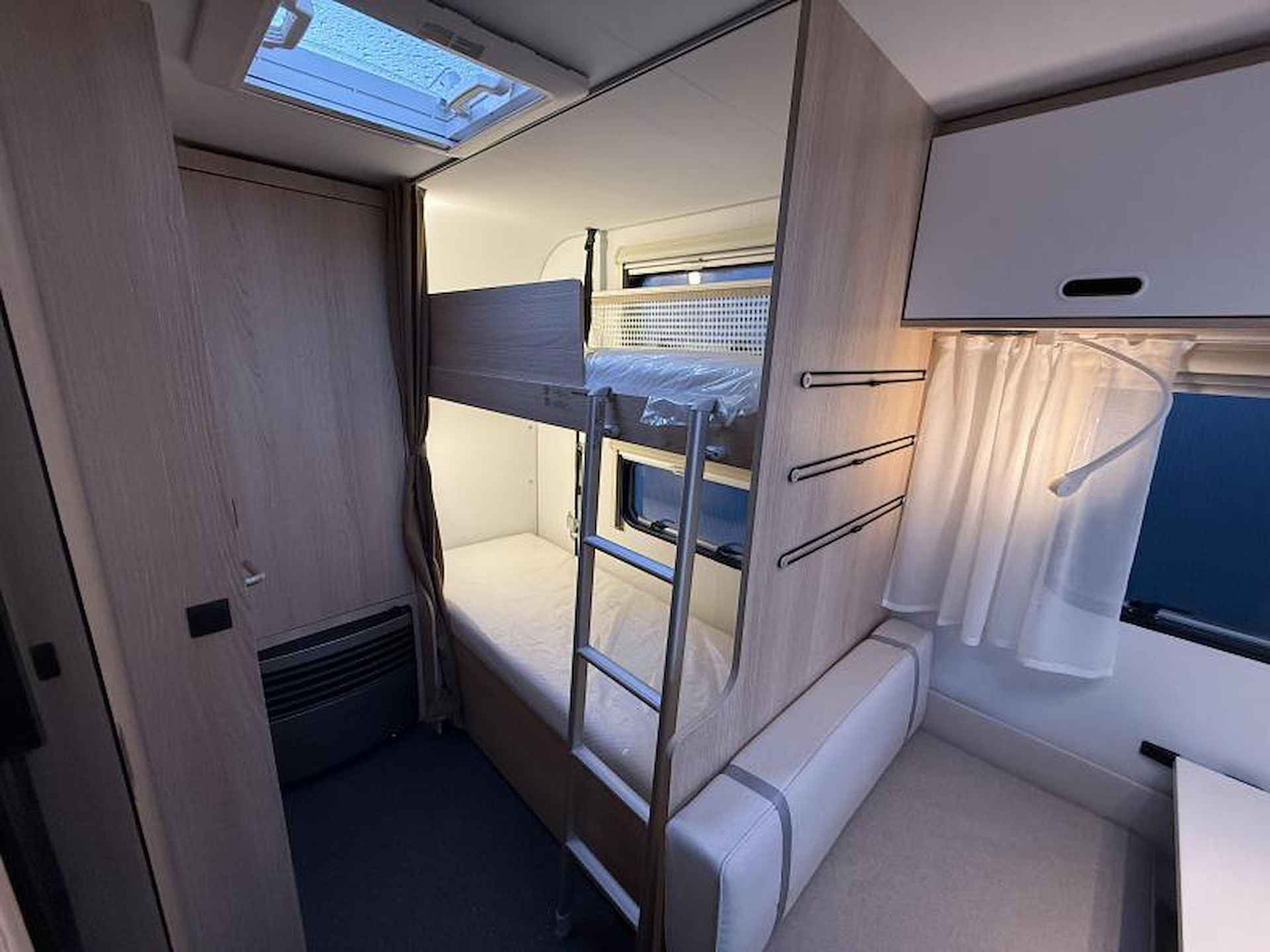 Adria Aviva 522 PT NIEUW - 8/11