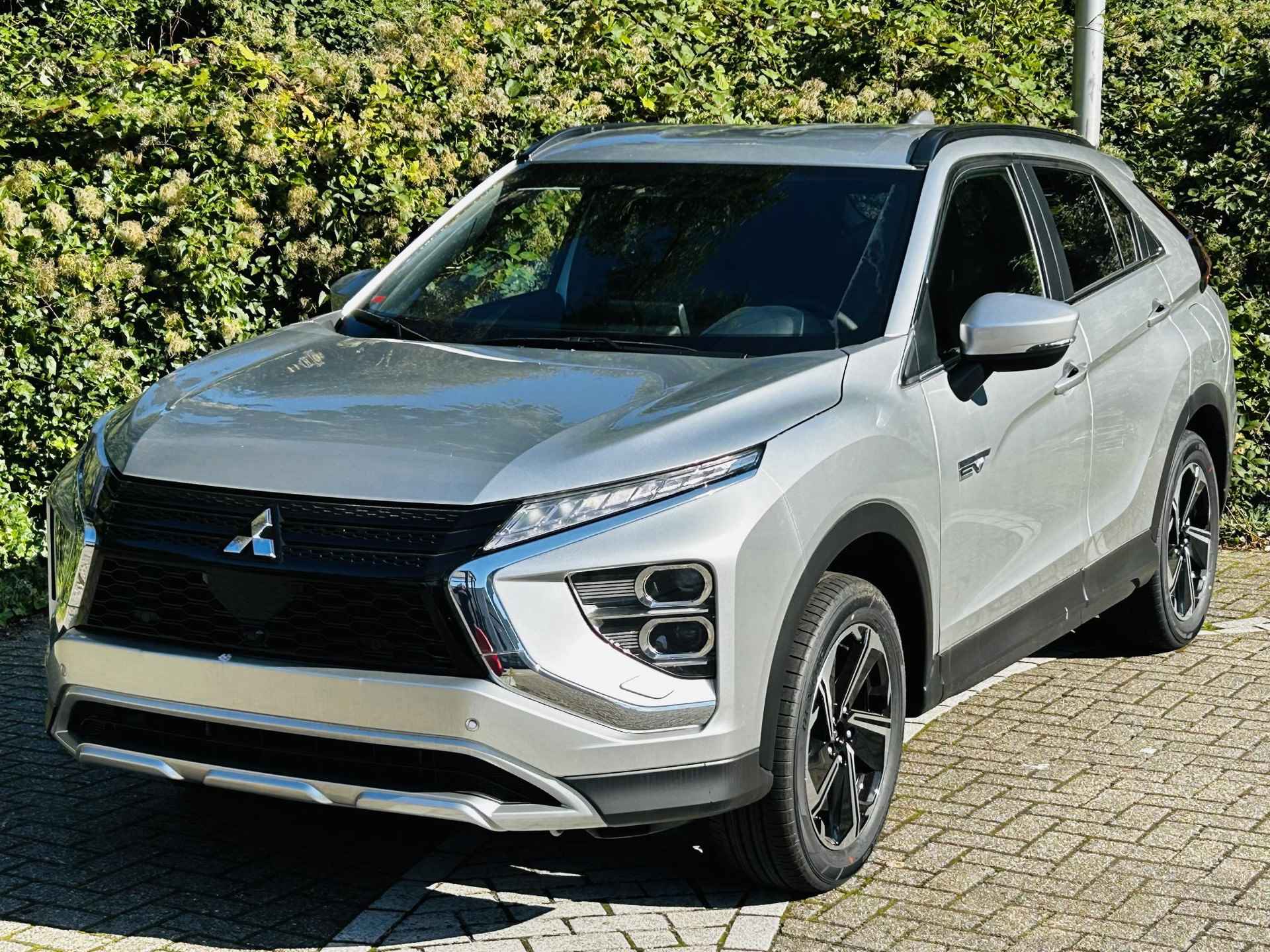 Mitsubishi Eclipse Cross 2.4 PHEV Executive | € 8000,- VOORRAAD KORTING | op = op  AUTOMAAT | APPLE/ANDROID AUTO  | CRUISE | CLIMATE | NAVI , STOELVERWARMING . - 27/31