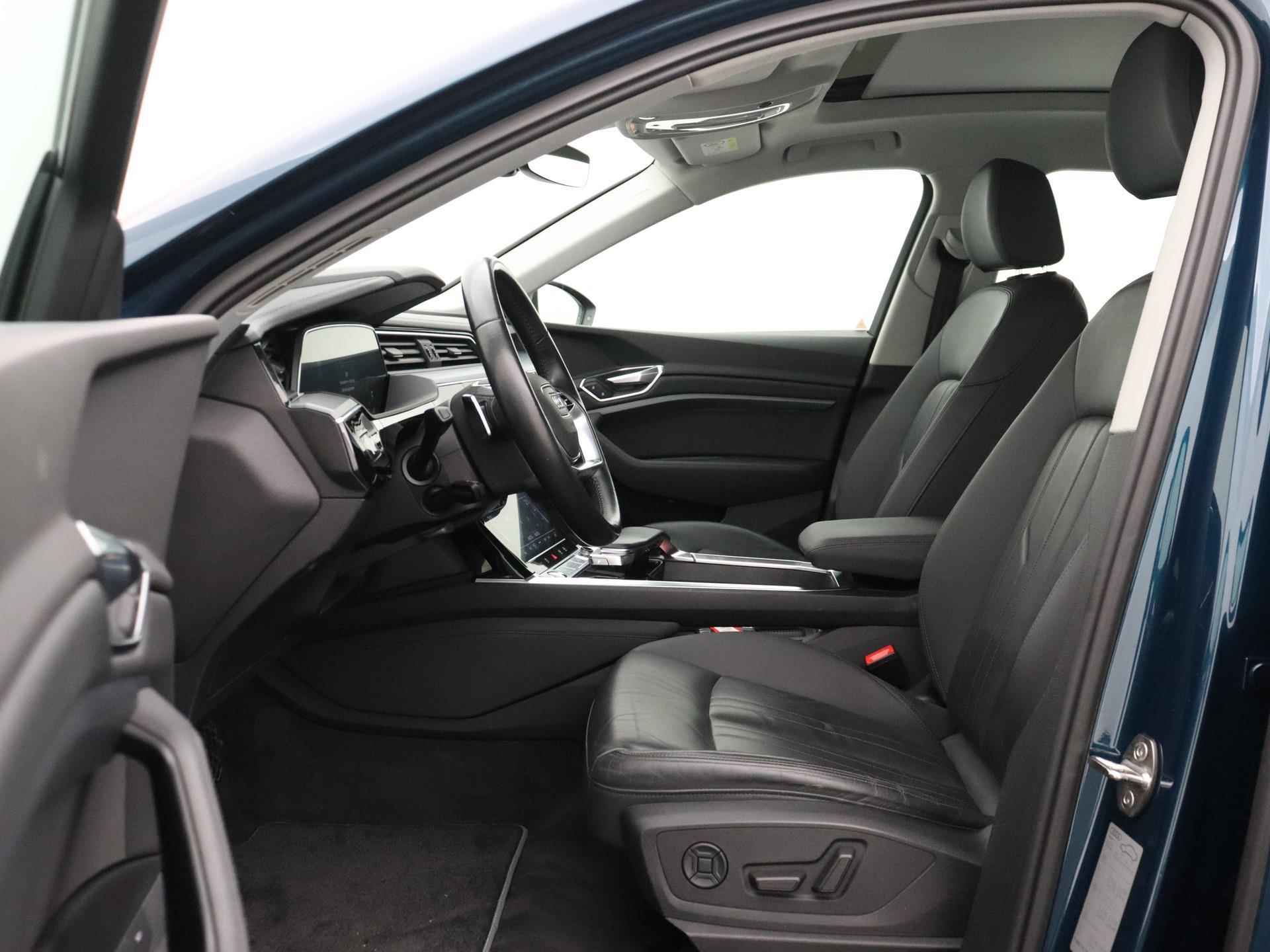 Audi e-tron e-tron 50 quattro Launch edition plus 71 kWh | Panoramadak | Navigatie | Luchtvering | Stoelverwarming | ACC | Carplay | LED - 8/44