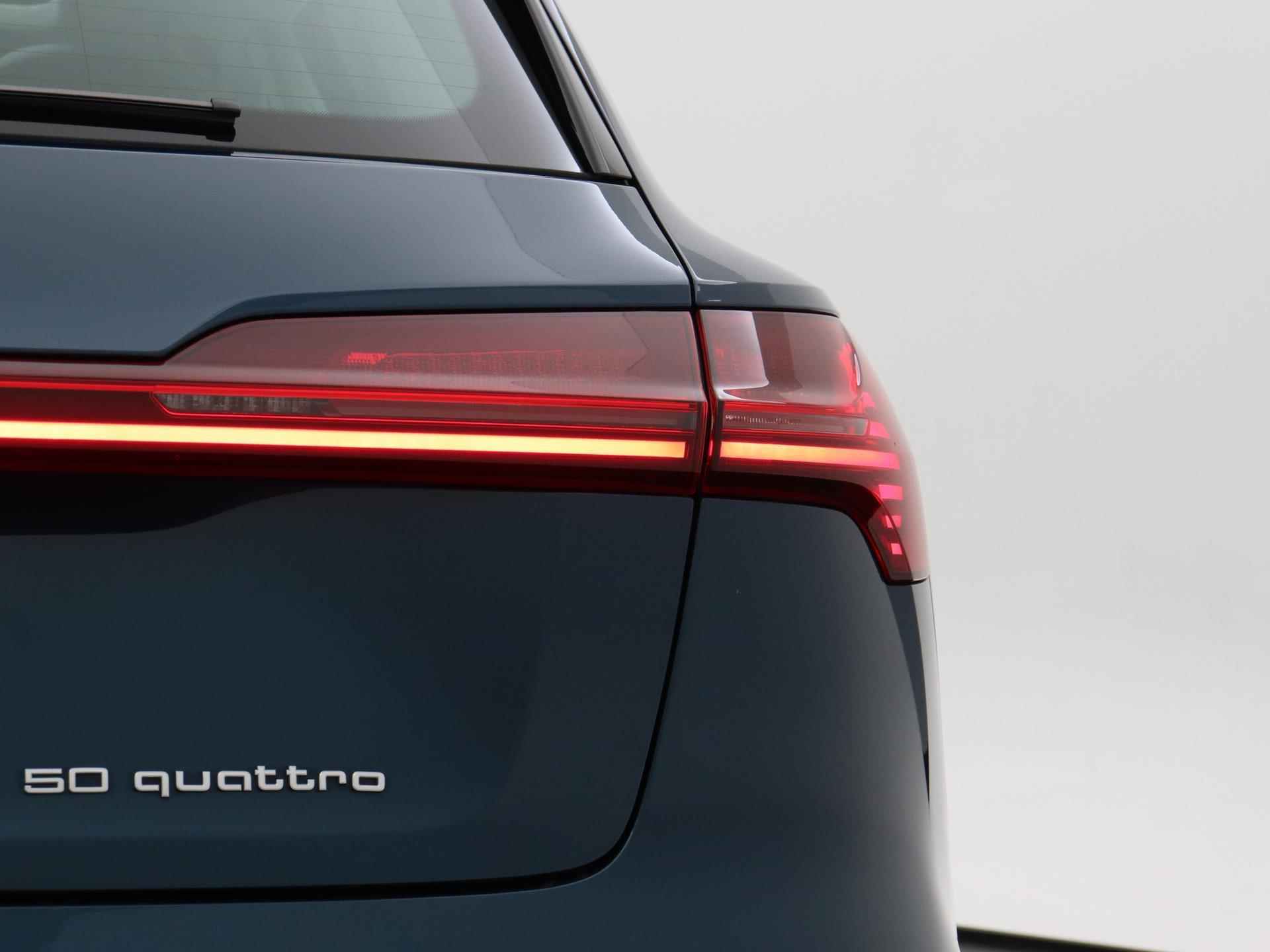 Audi e-tron e-tron 50 quattro Launch edition plus 71 kWh | Panoramadak | Navigatie | Luchtvering | Stoelverwarming | ACC | Carplay | LED - 43/44