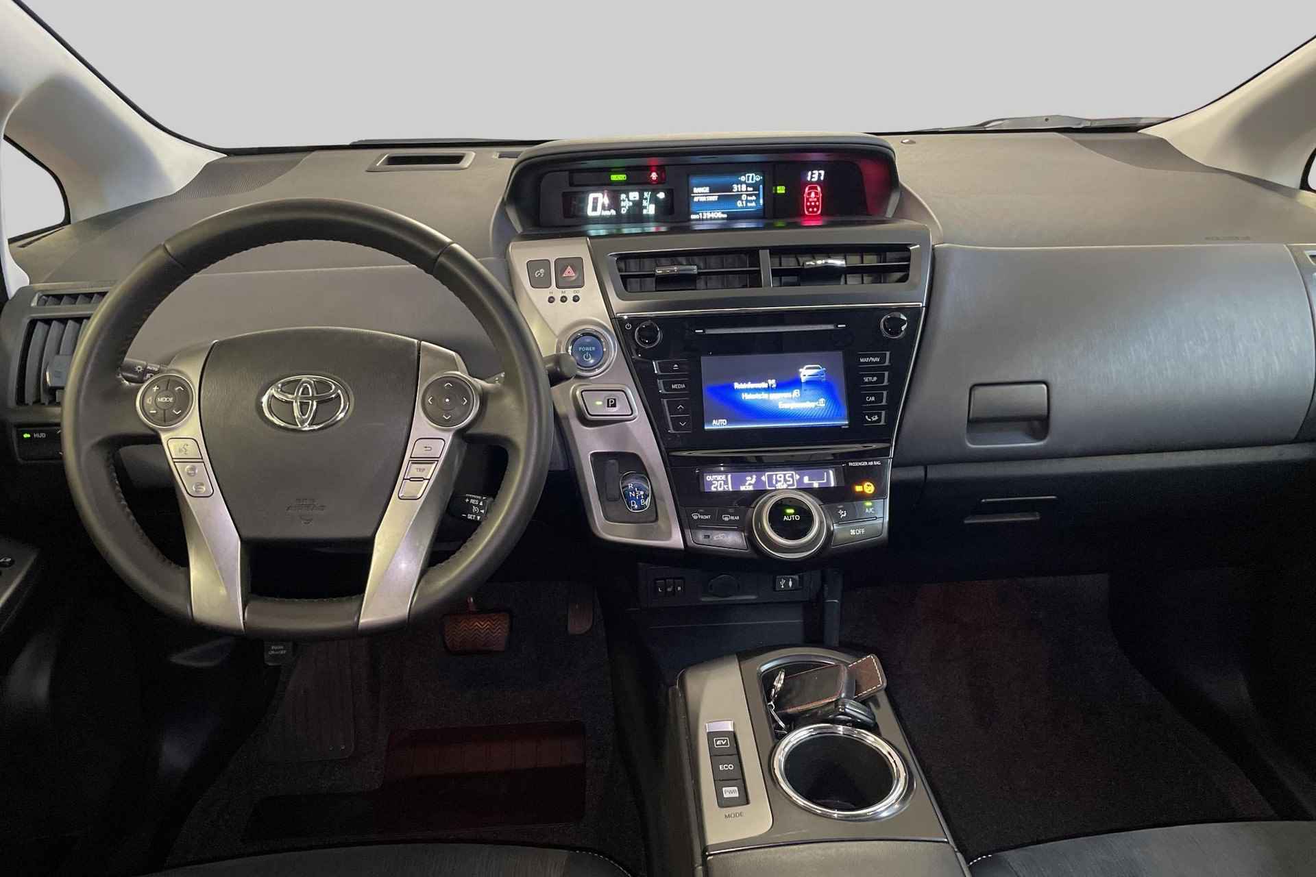 Toyota Prius + 1.8 Business Plus Panorama dak, NAP - 10/23