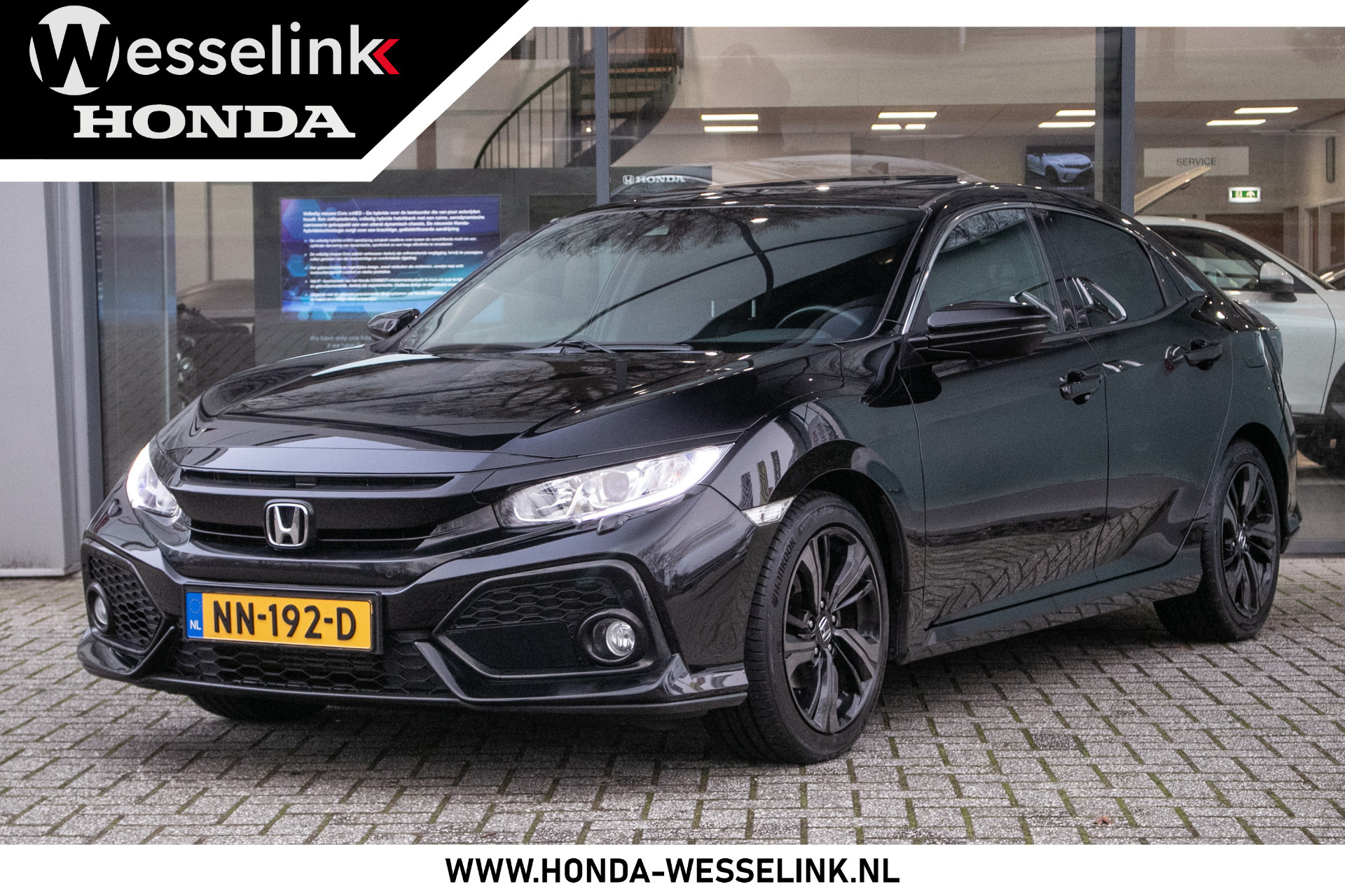 Honda Civic 1.0 i-VTEC Elegance -All in rijklaarprijs | Navi | Dealer onderhouden | Camera