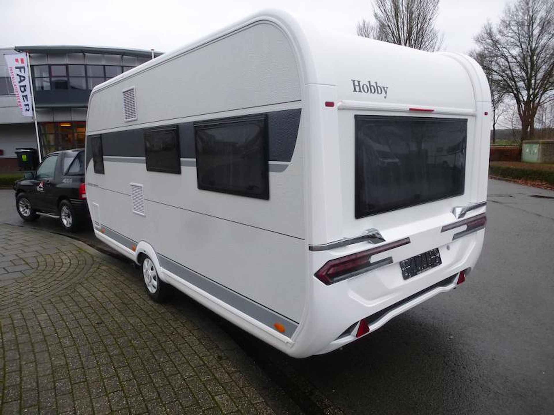 Hobby Excellent Edition 460 UFE NIEUW 2024 - 5/12