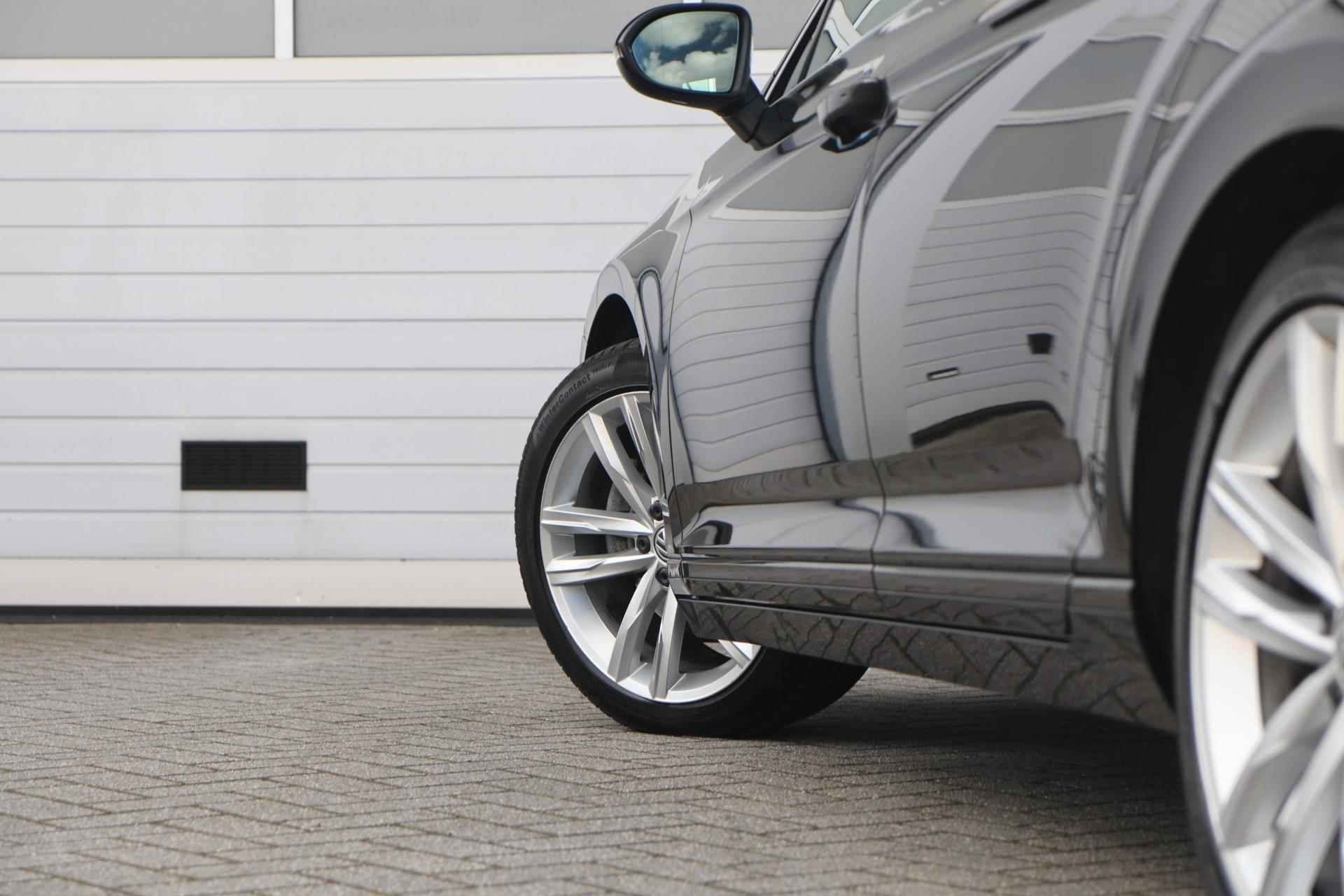 Volkswagen Passat Variant 2.0 TDI 150pk DSG Comfort Business | Trekhaak | Achteruitrijcamera | Leer | Navigatie - 38/59