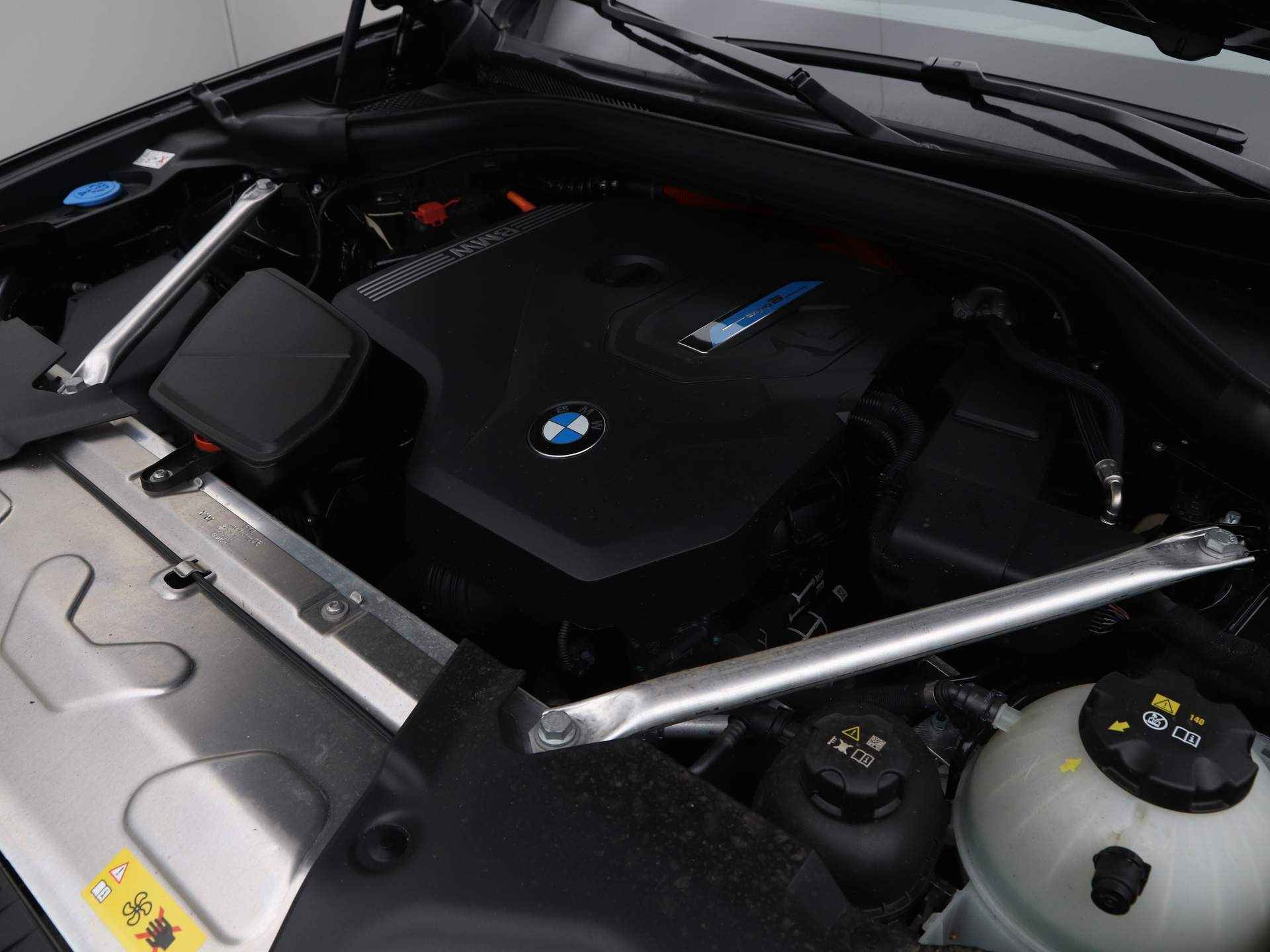 BMW X3 xDrive30e Business Edition Plus - 5/27