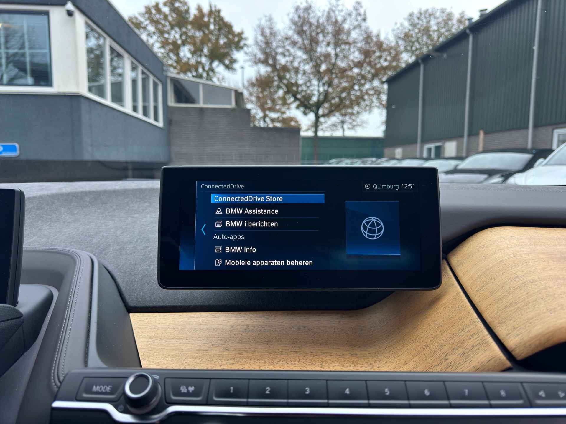 BMW I3 S 120Ah 42 kWh RoadStyle Edition PANORAMADAK | HARMAN KARDON| LEER| STOELVERWARMING| APPLE CARPLAY/ ANDROID AUTO| - 39/46