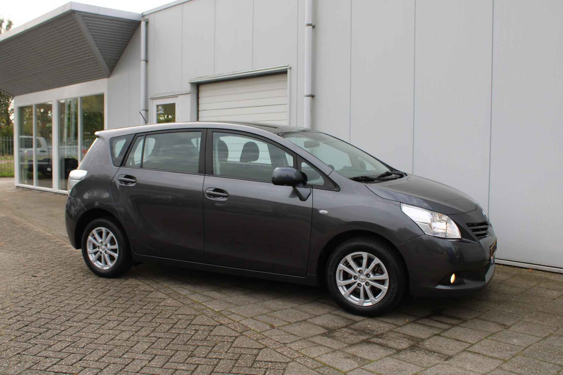 Toyota Verso 1.8 VVT-i Bns 7p. - 5/28