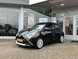 Toyota Aygo 1.0 VVT-i x-play | Automaat | Carplay | Camera achter