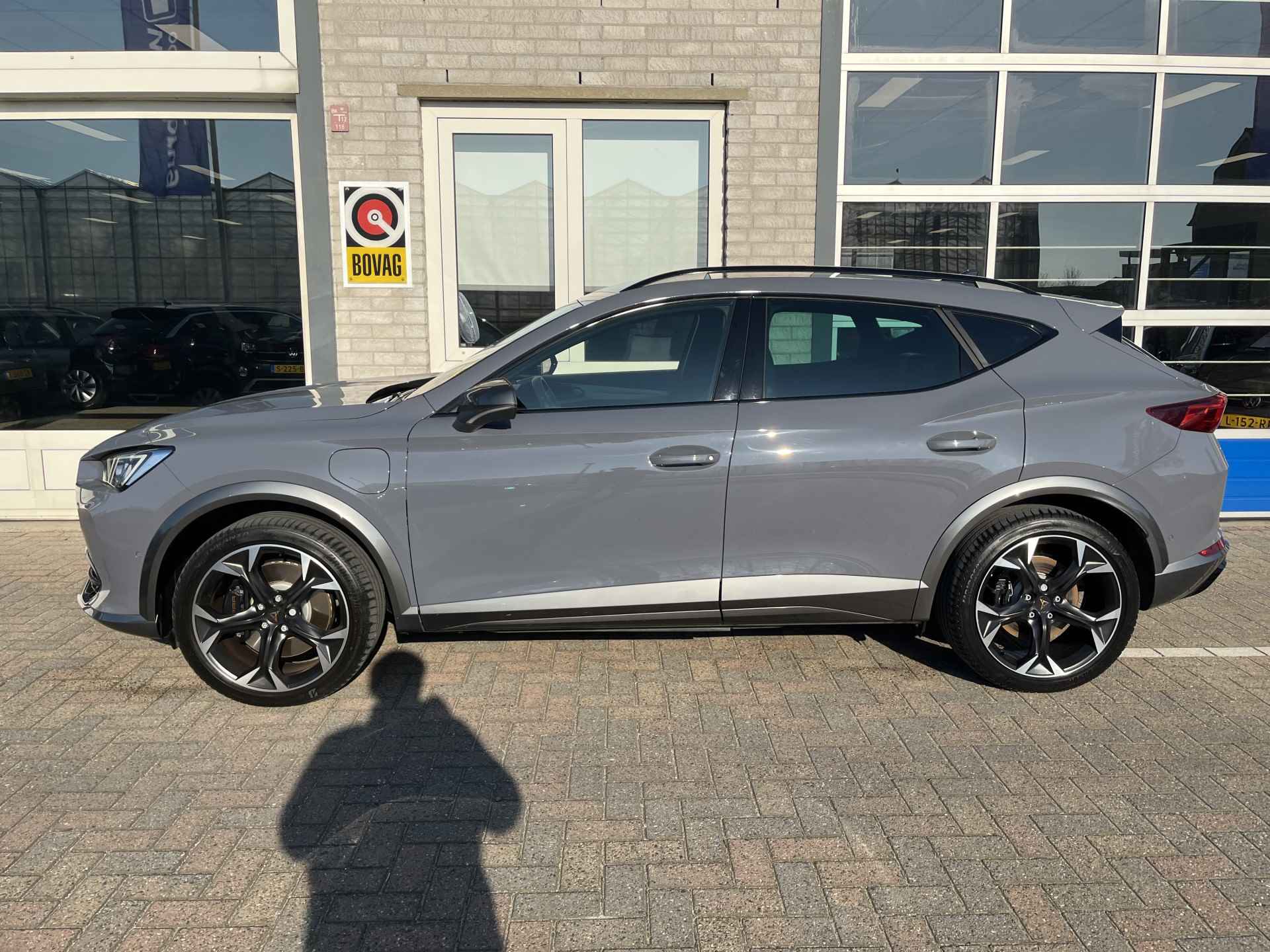 CUPRA Formentor 1.4 e-Hybrid VZ Performance / AUTOMAAT/ 245 PK/ CAMERA/ PARK. SENSOREN/ DODE HOEK/ MATRIX/ STOEL-STUURVERWARM./ KEYLESS/ BLUETOOTH/ ADAPT. CRUISE/ NAVI/ CLIMA/ DAB/ 19" LMV - 3/40