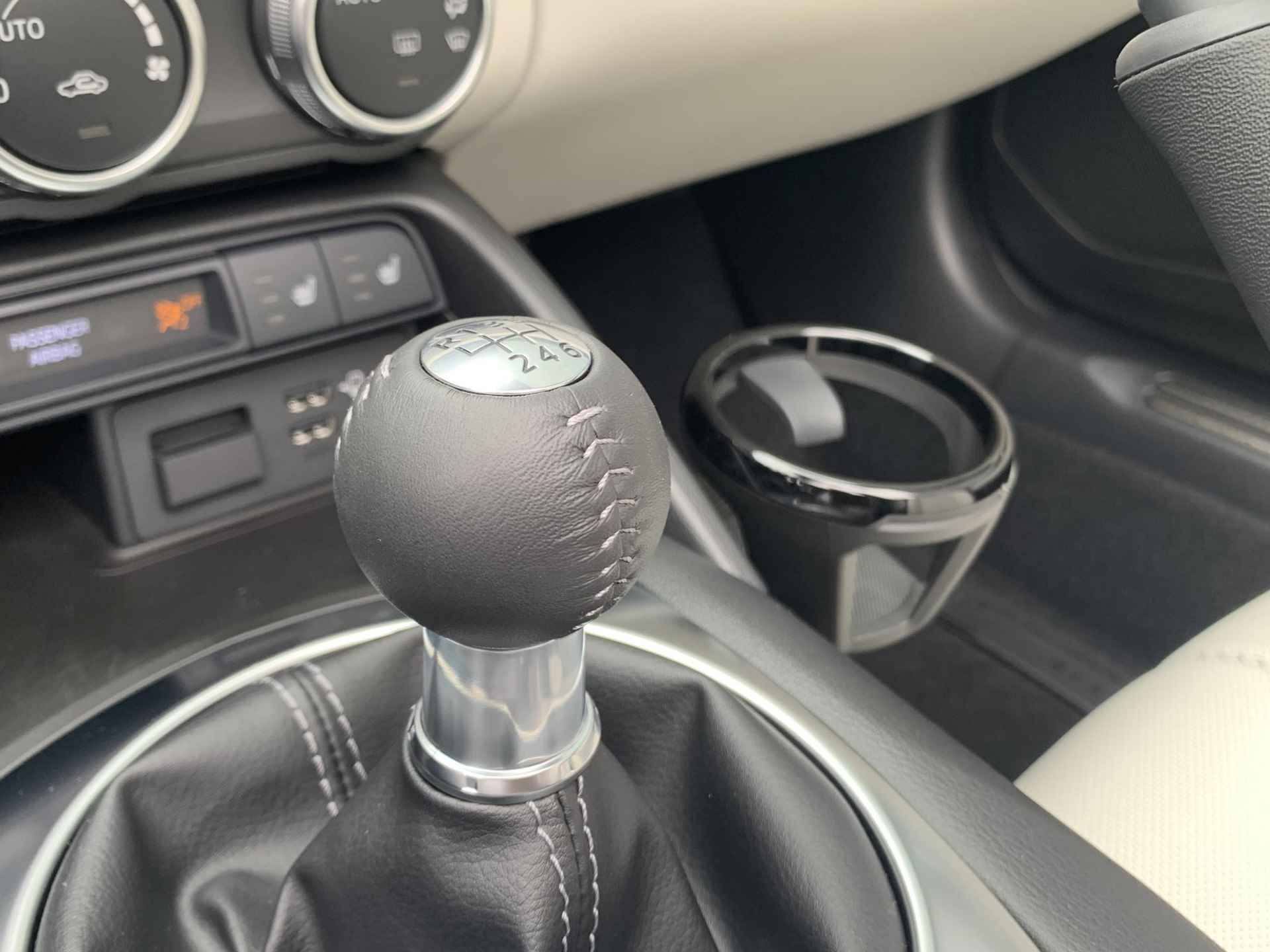 Mazda MX-5 2.0 SkyActiv-G 184 Kizuna | Apple Carplay/Android Auto | Cruise Control | Camera | Bose Geluidssysteem | Nappa-Leder | - 25/33