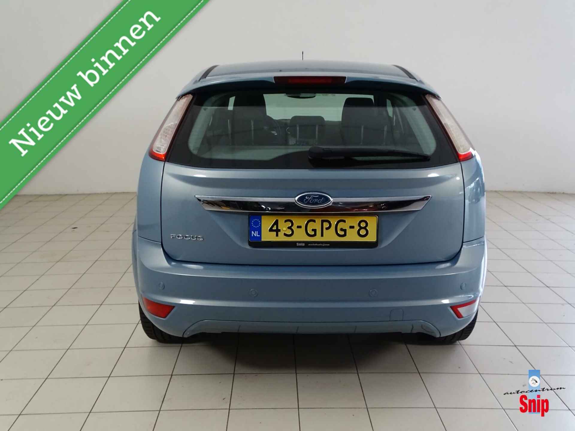 Ford Focus 1.6 Titanium - 2/24