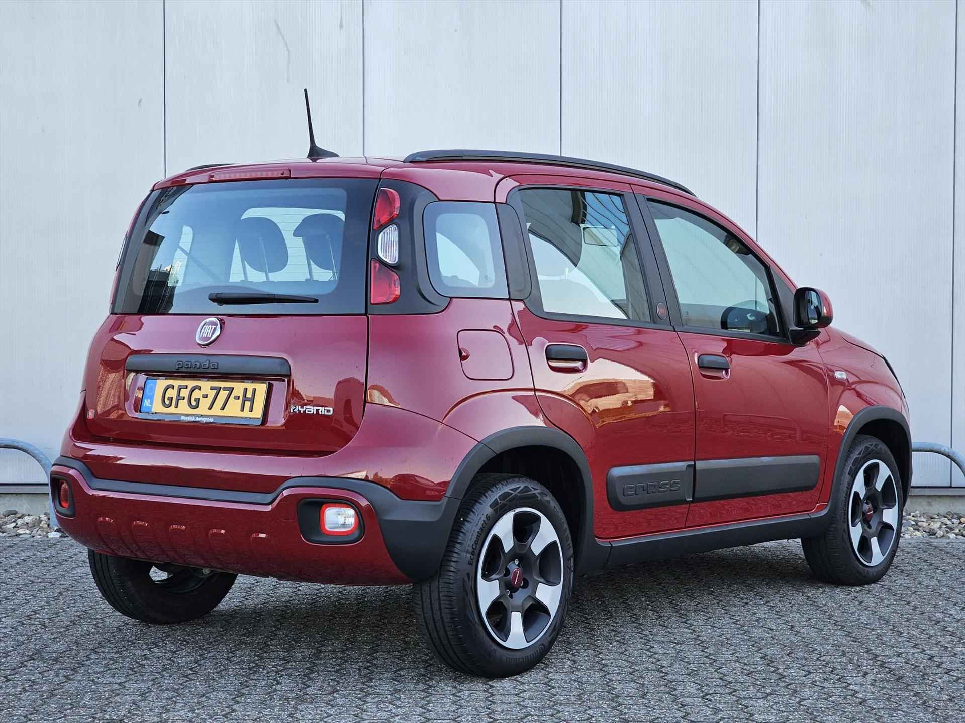 Fiat Panda 1.0 70pk Hybrid Cross RED | Climate Control | 5- zitter | Apple Carplay I Android Auto - 4/36