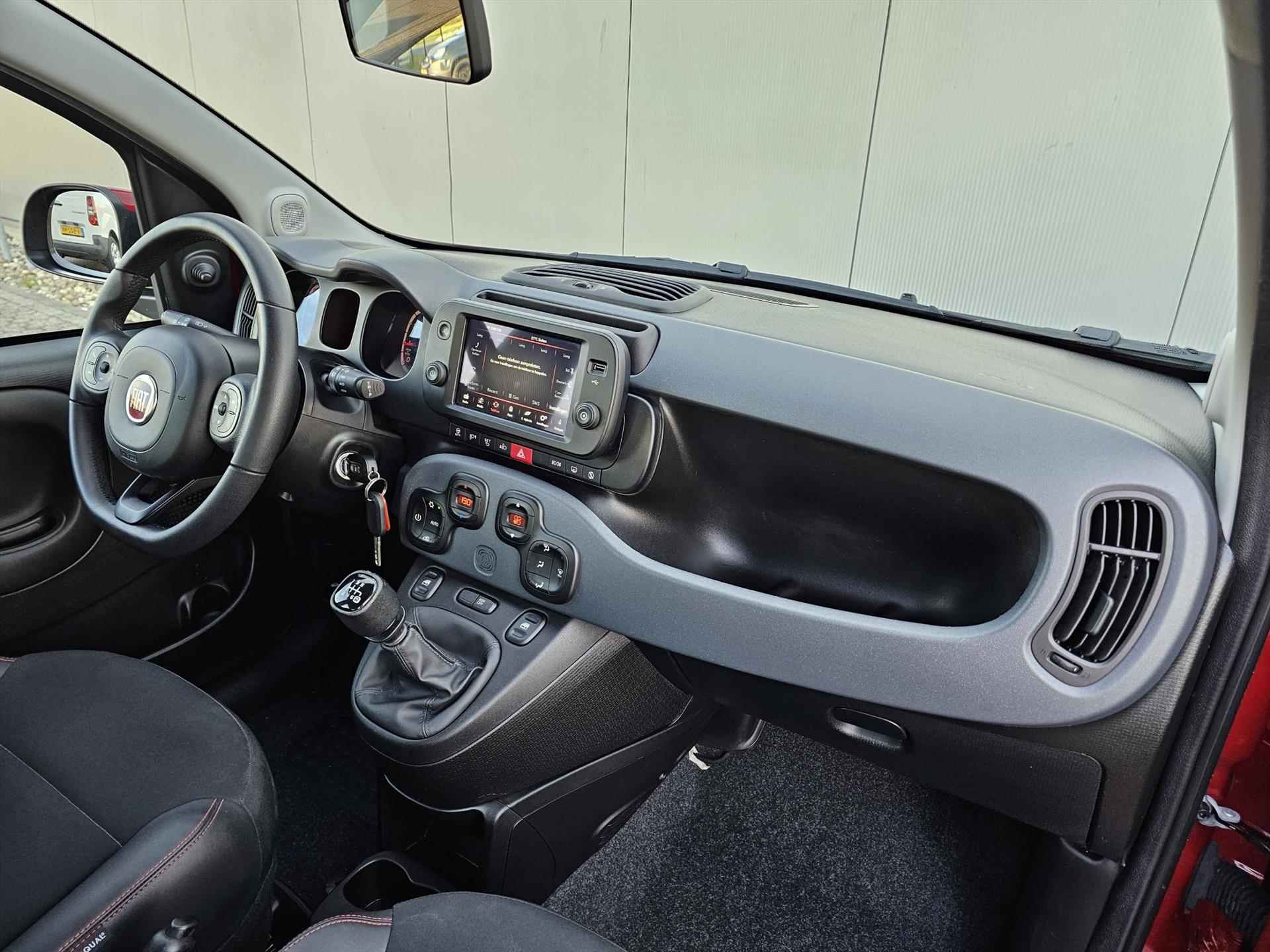 Fiat Panda 1.0 70pk Hybrid Cross RED | Climate Control | 5- zitter | Apple Carplay I Android Auto - 6/36