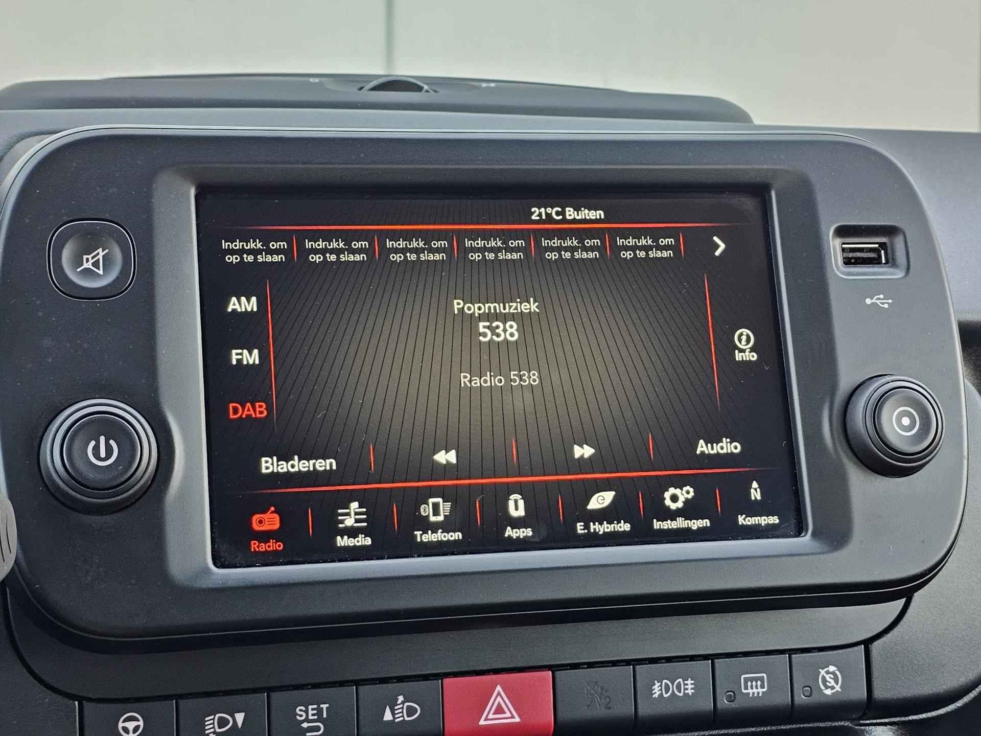 Fiat Panda 1.0 70pk Hybrid Cross RED | Climate Control | 5- zitter | Apple Carplay I Android Auto - 14/36