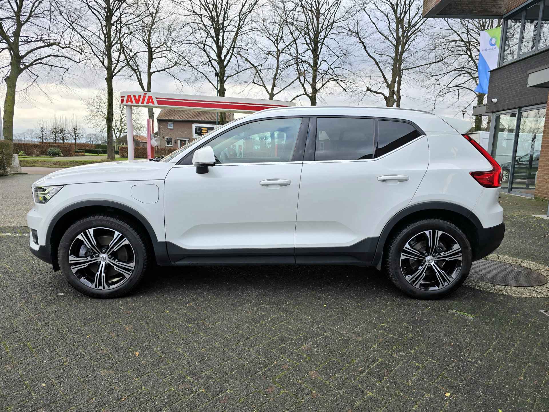 Volvo XC40 1.5 T5 Recharge Inscription,Pano,Leder,Blis.Trekhaak - 9/38