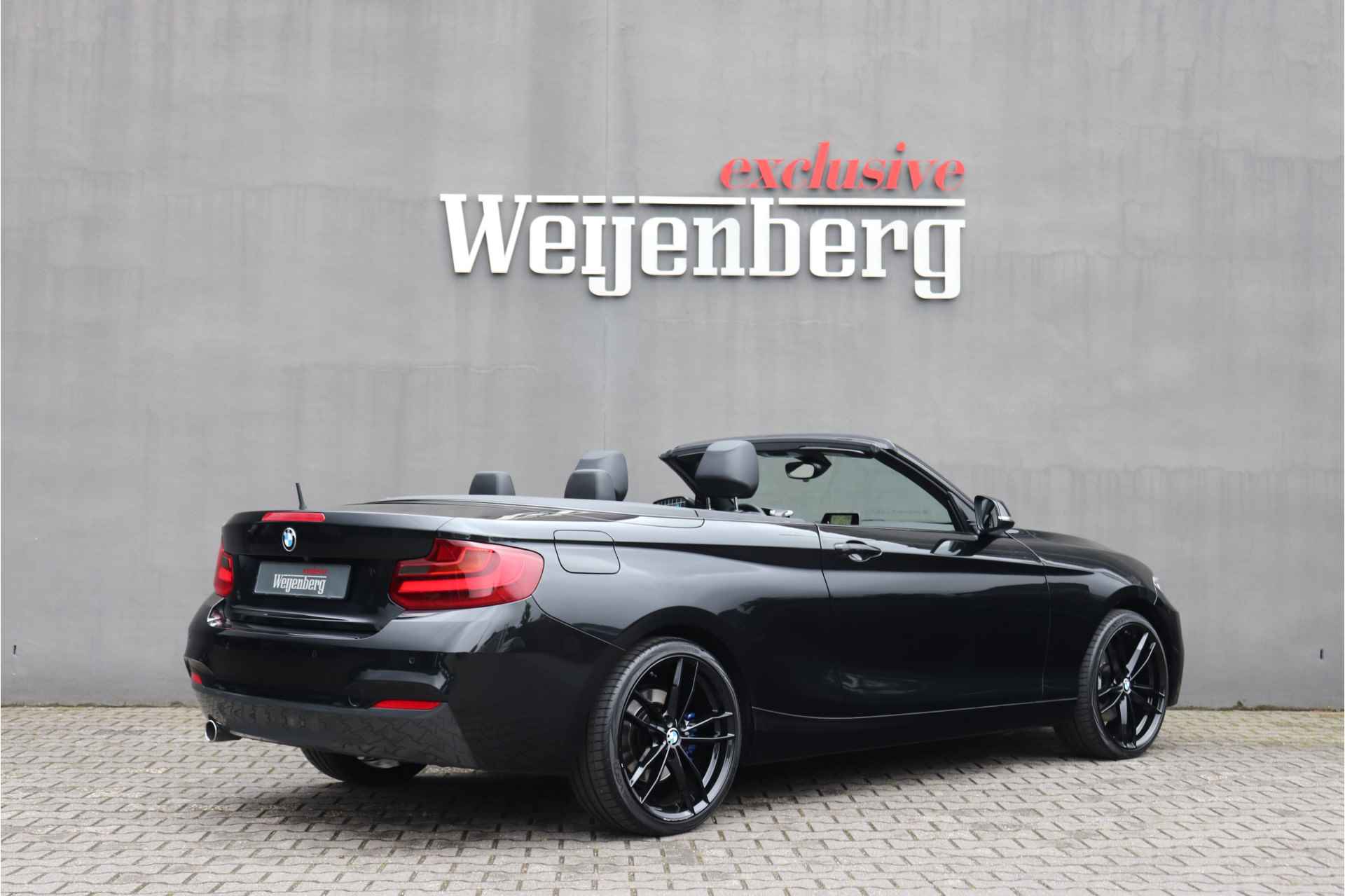 BMW 2 Serie Cabrio 220i M Sport Leer 19" - 2/27