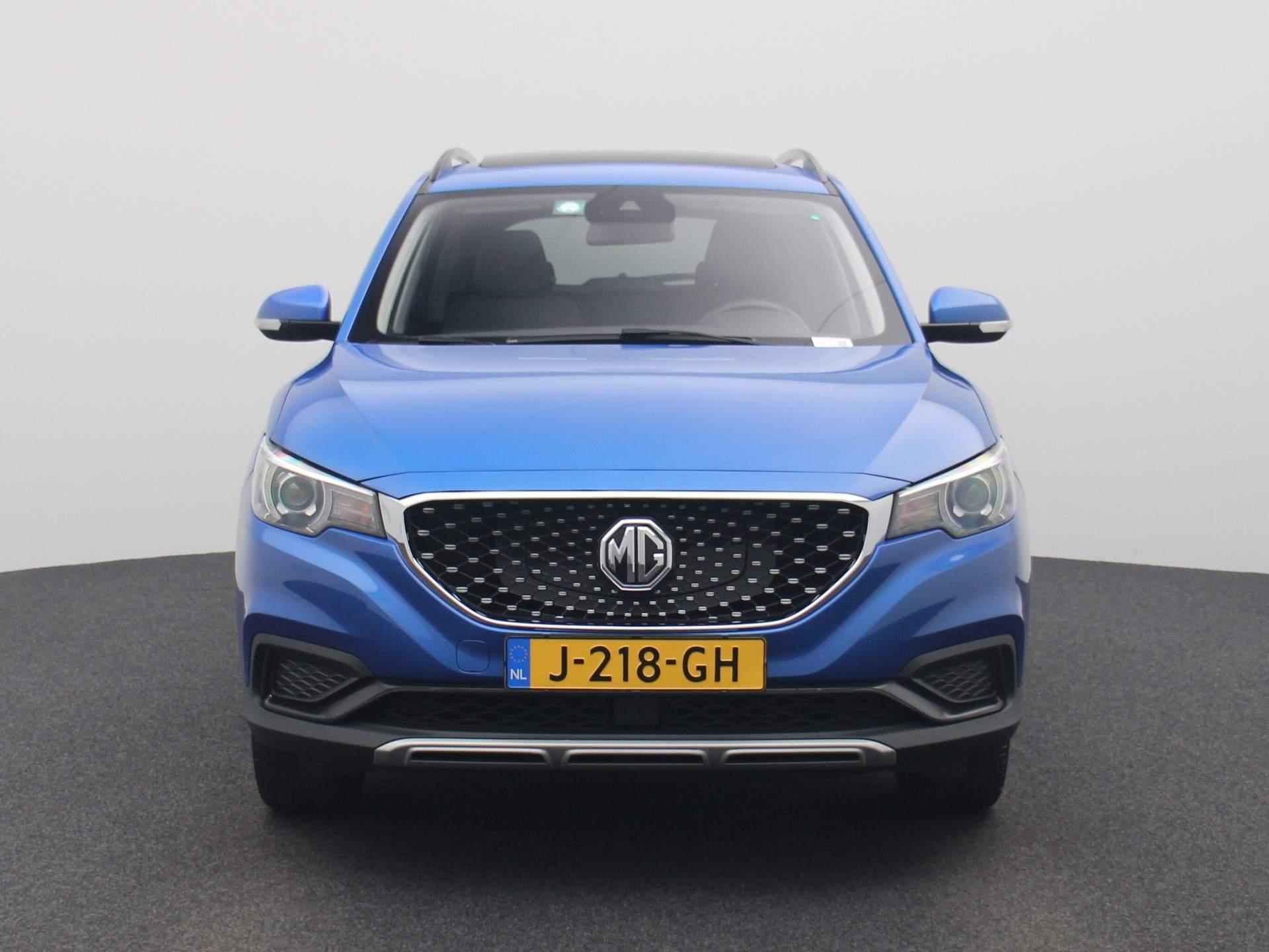 MG ZS EV Luxury 45 kWh | Leder | Navi | Panoramadak | Camera | Apple CarPlay | Adaptive Cruise Control | - 3/38