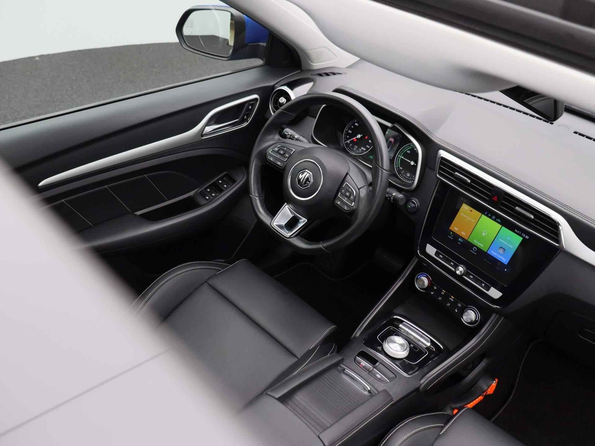 MG ZS EV Luxury 45 kWh | Leder | Navi | Panoramadak | Camera | Apple CarPlay | Adaptive Cruise Control | - 35/38