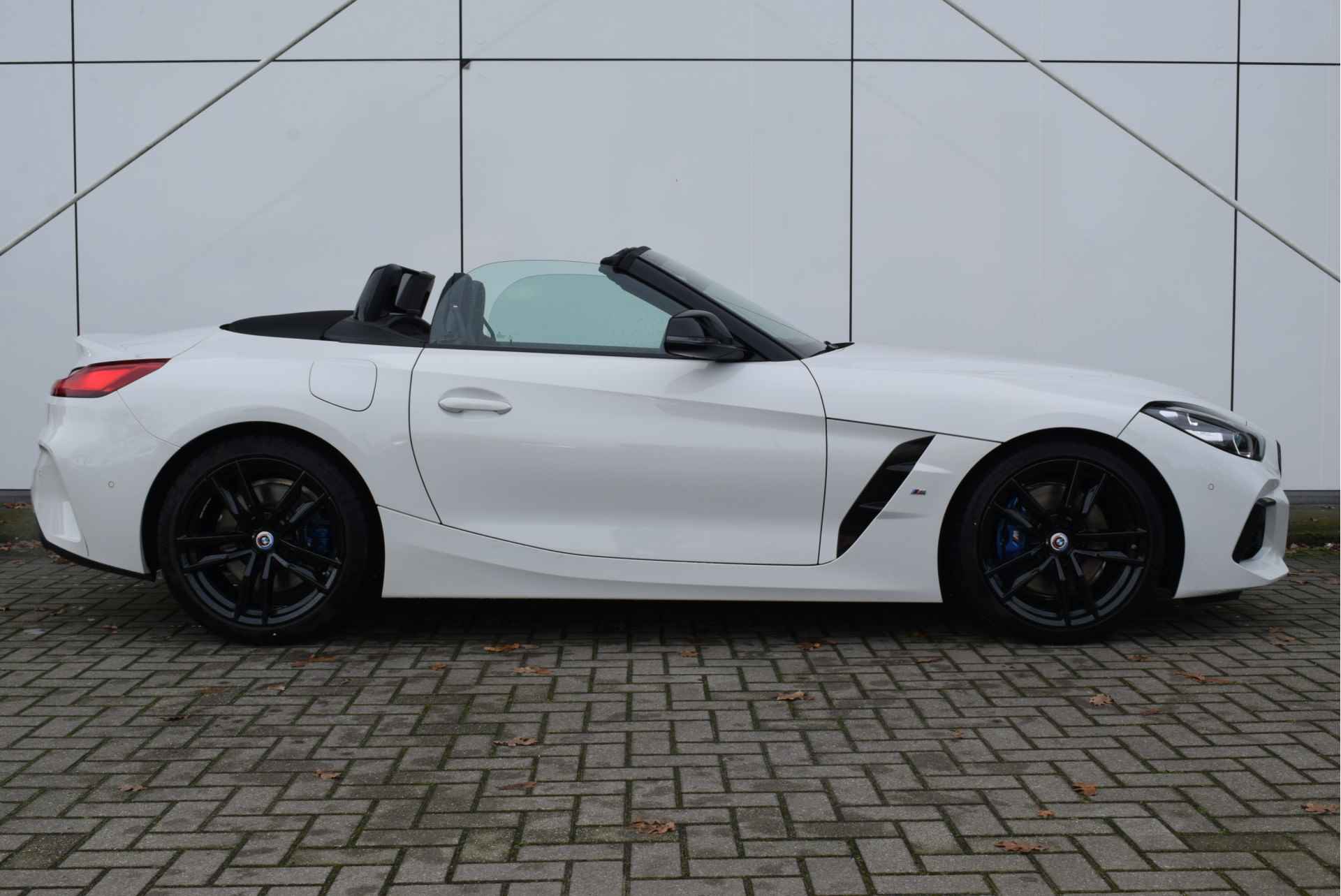 BMW Z4 Roadster sDrive20i High Executive M Sport Automaat / BMW M 50 Jahre uitvoering / Adaptieve LED / M sportstoelen / Comfort Access / Stoelverwarming - 5/29