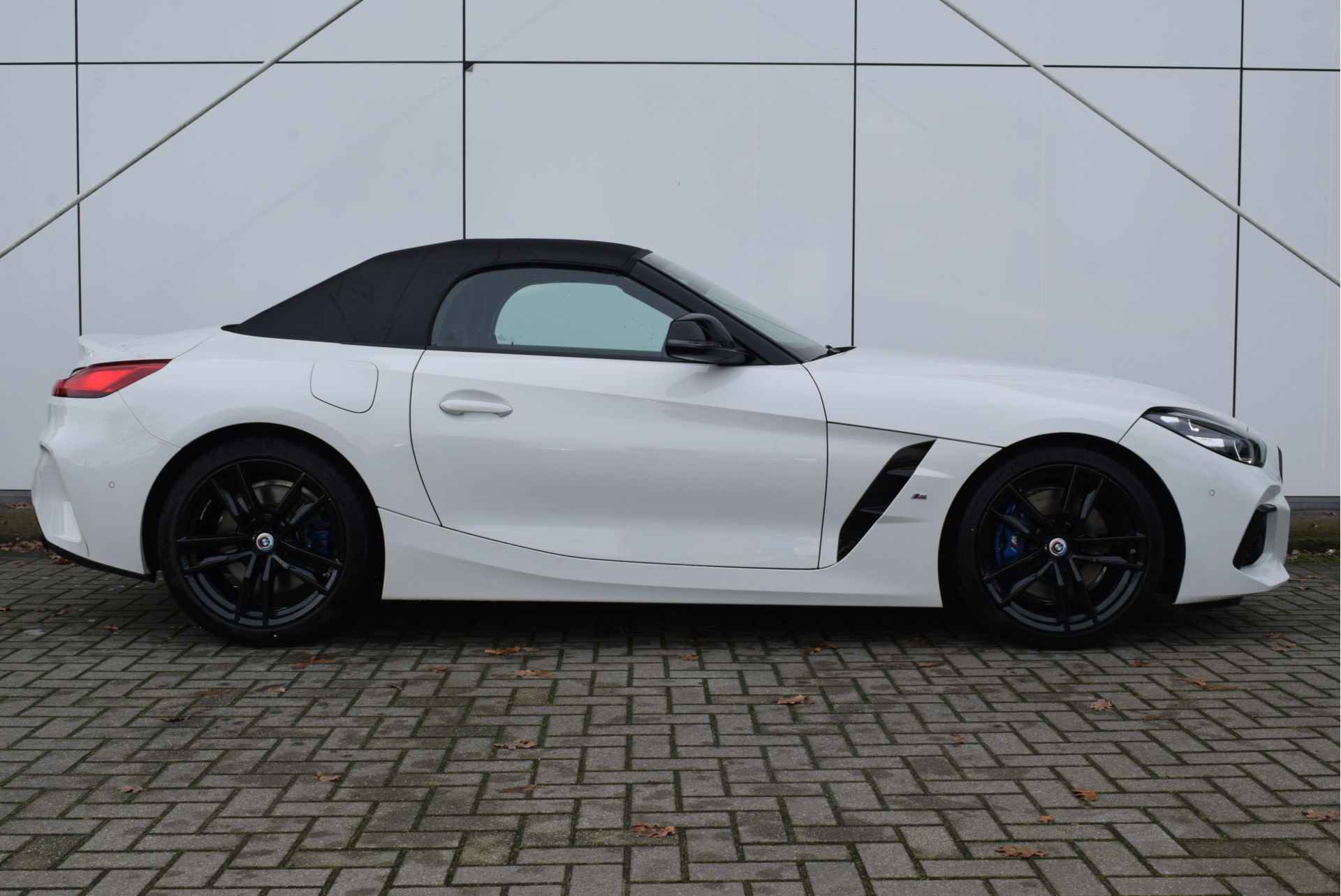 BMW Z4 Roadster sDrive20i High Executive M Sport Automaat / BMW M 50 Jahre uitvoering / Adaptieve LED / M sportstoelen / Comfort Access / Stoelverwarming - 6/29