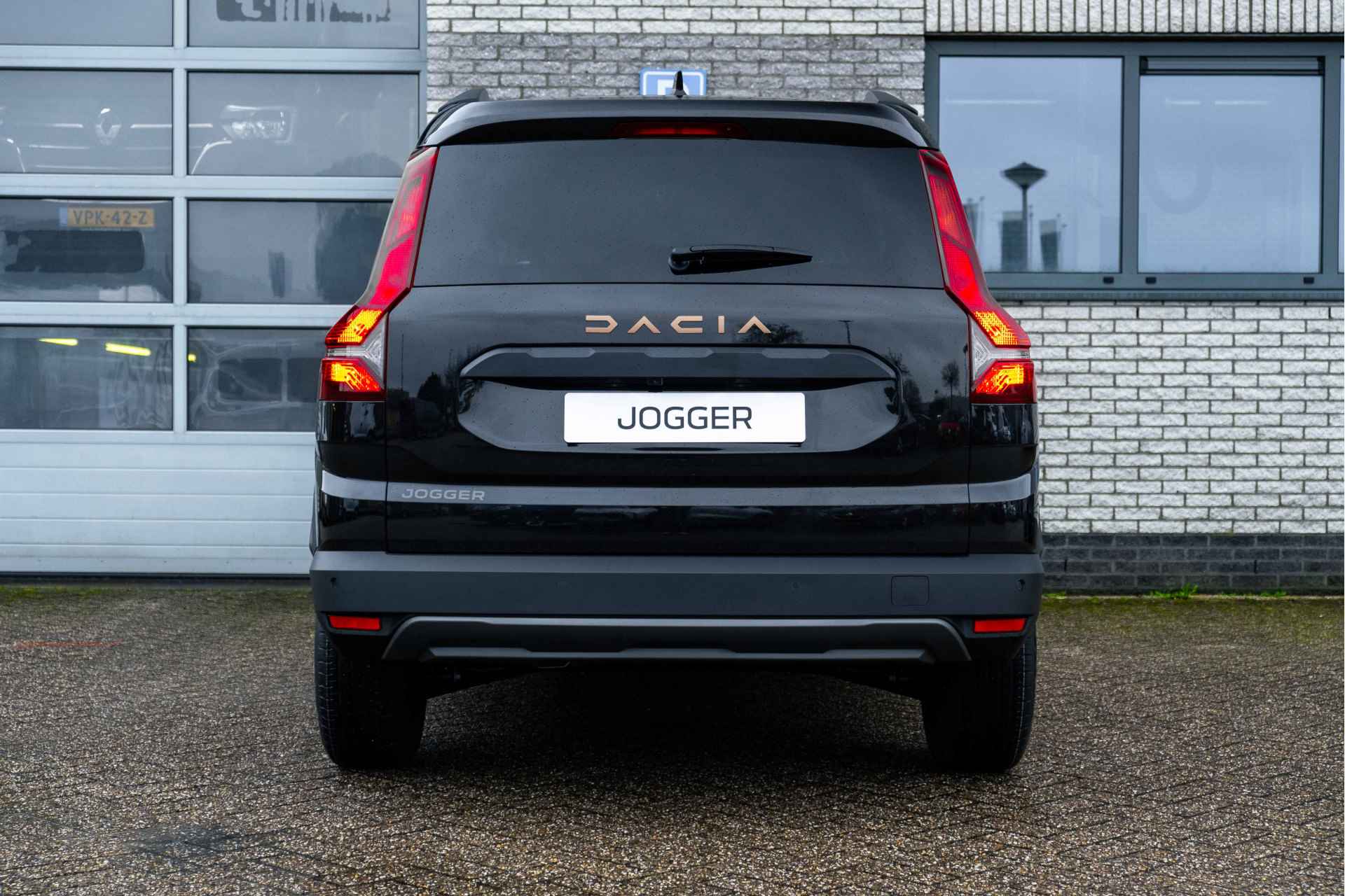 Dacia Jogger 1.0 TCe 110 Extreme 7p. - 4/43