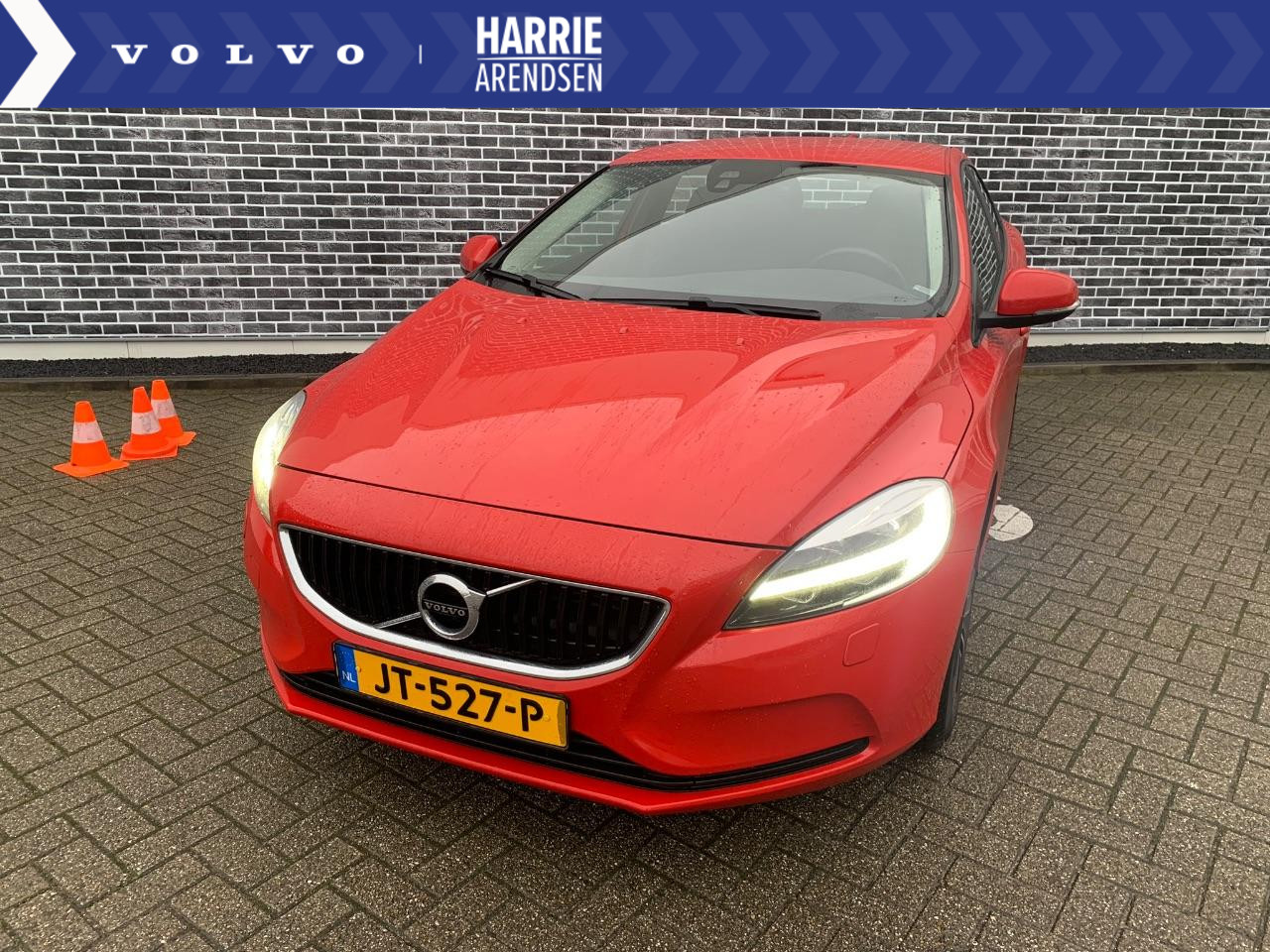 Volvo V40 1.5 T2 Nordic+ | Stoelverwarming | Navigatie | Parkeersensoren