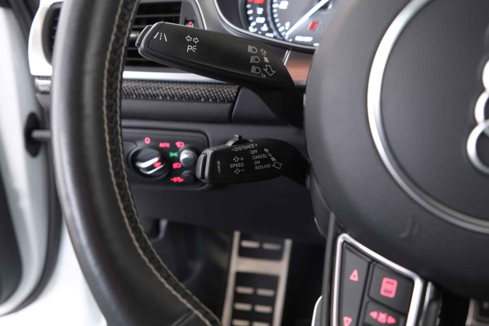 Audi A6 Avant 4.0 TFSI S6 Quattro 450 pK LED / Carbon / BOSE / ACC / Head-Up / Navigatie - 24/43