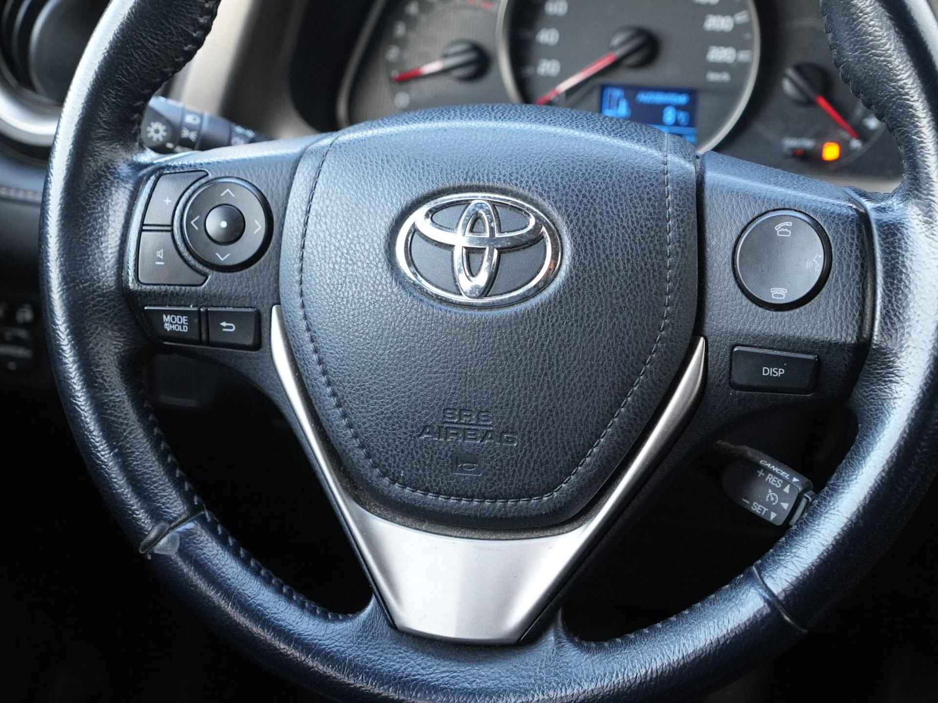 Toyota RAV4 2.0 Executive Business 4WD | Camera | Leer | Keyless | Navi | Climate | Cruise | Electr. Achterklep | Trekhaak - 19/36