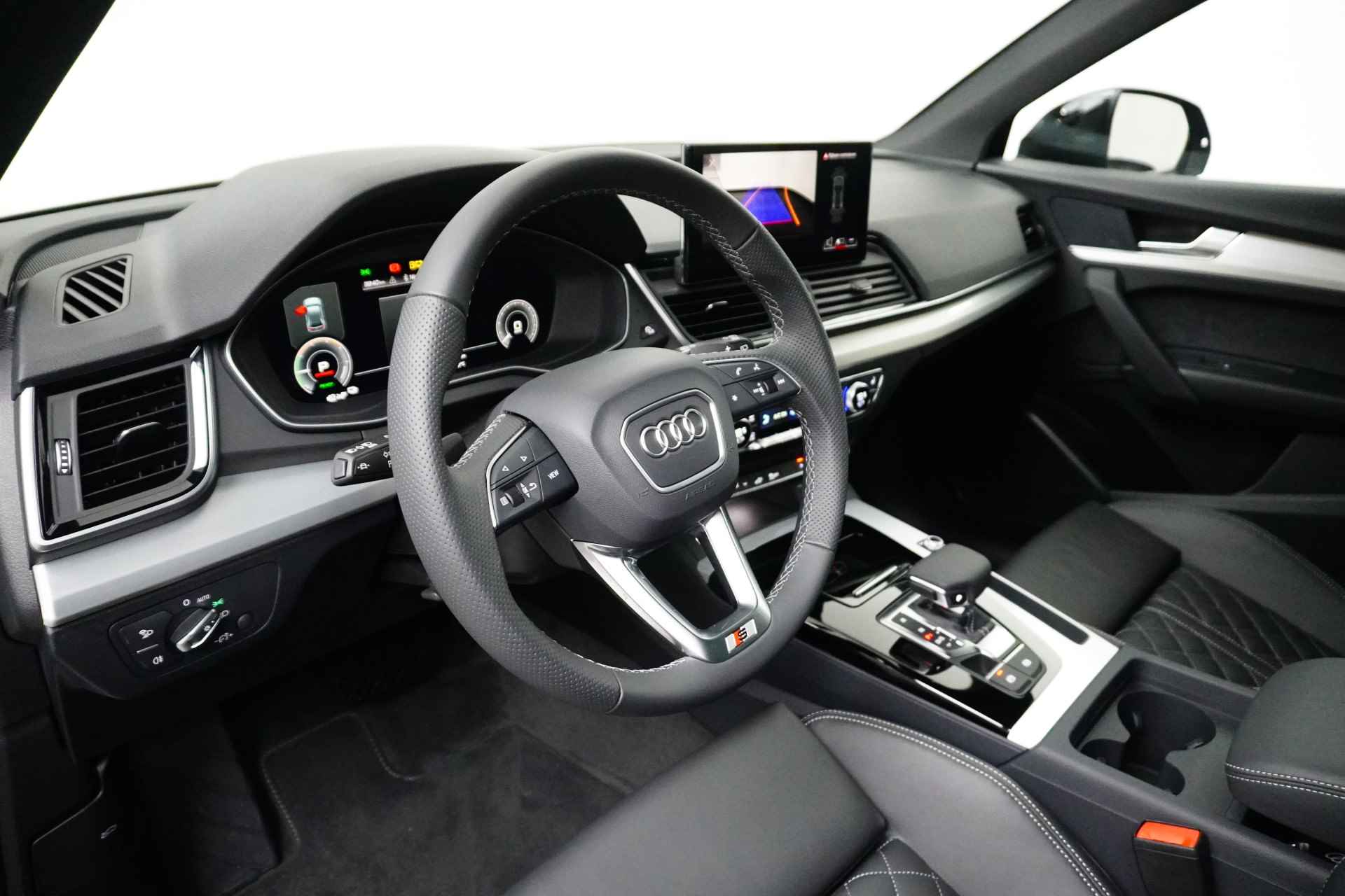 Audi Q5 55 TFSI e S edition Competition Pan-dak | Assistentie City+ Tour| Valcona Leder | - 18/30