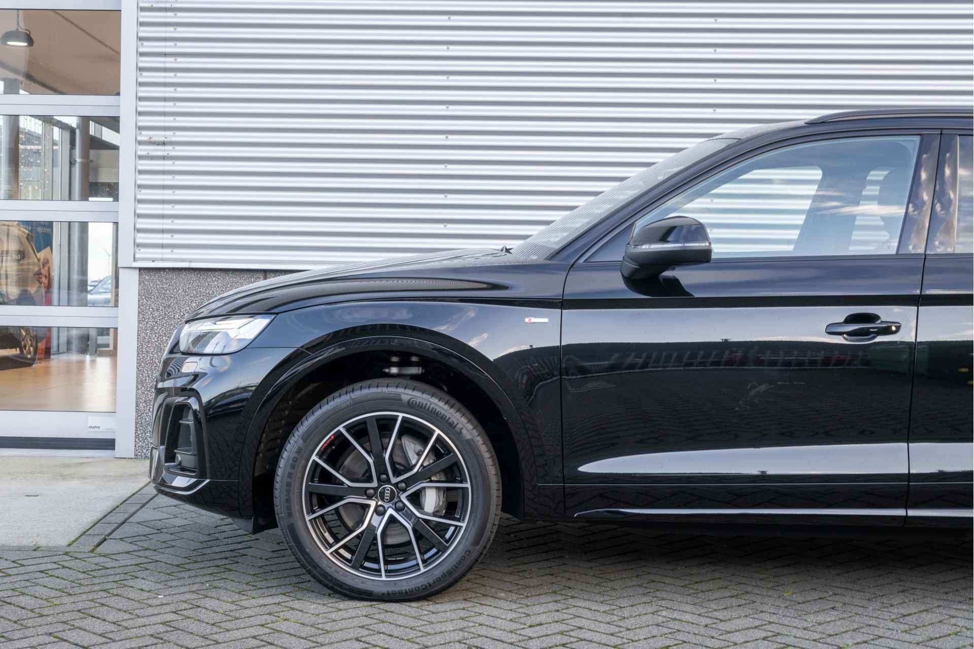 Audi Q5 55 TFSI e S edition Competition Pan-dak | Assistentie City+ Tour| Valcona Leder | - 10/46