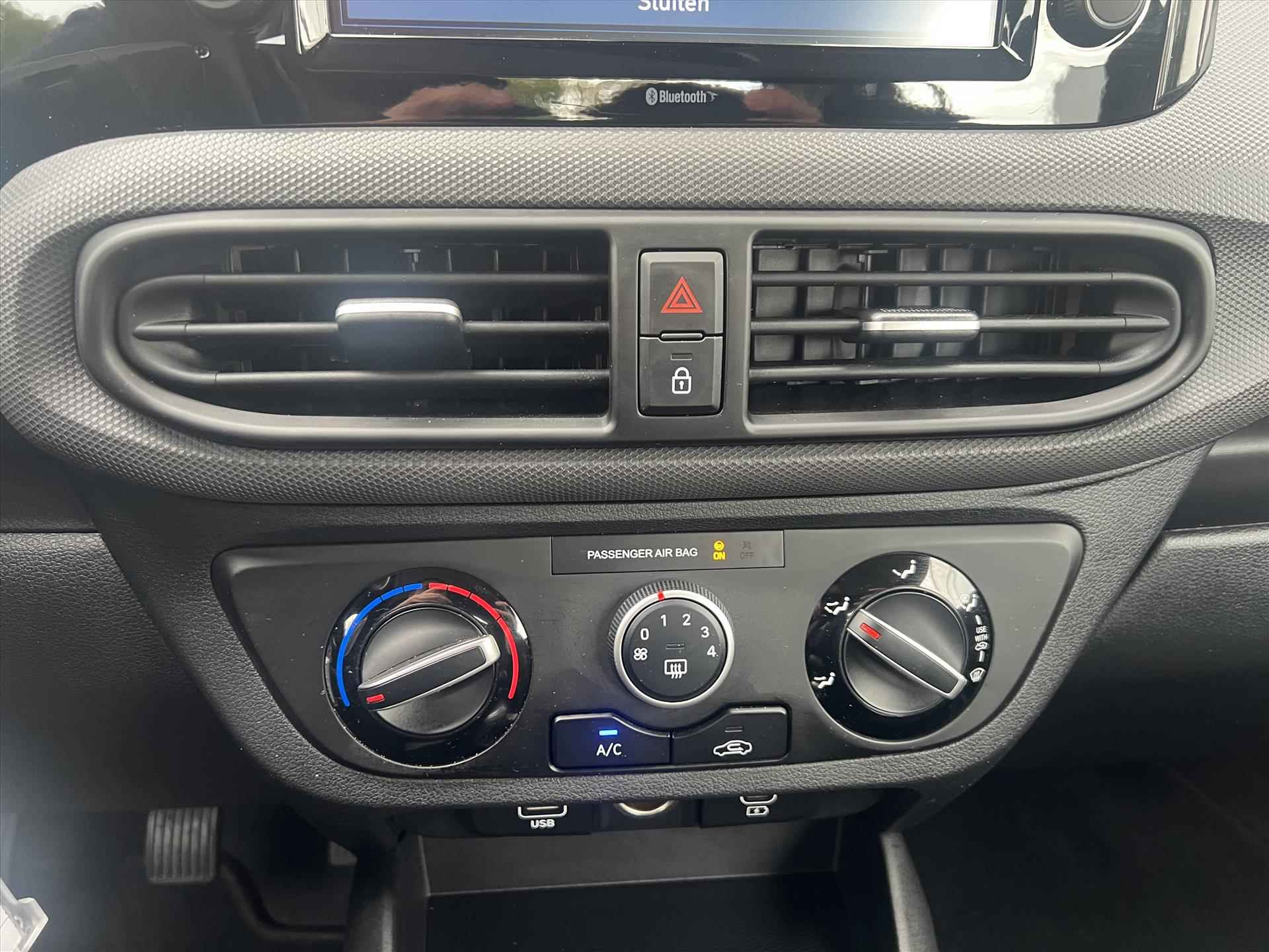 HYUNDAI I10 1.0i 67pk Comfort | Apple Carplay | Android Auto | Airco | 285,- Private Lease per maand! - 30/36