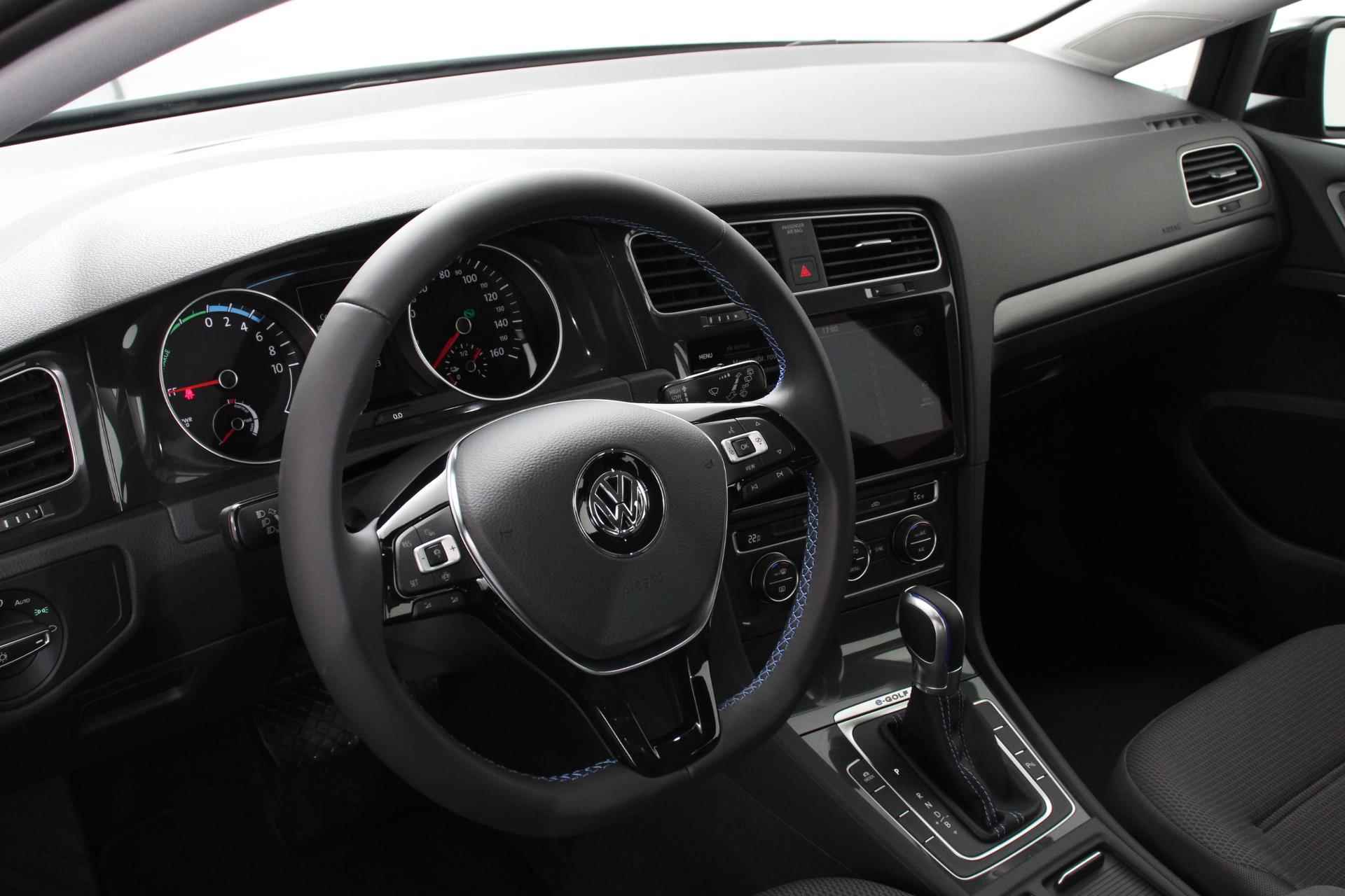 Volkswagen e-Golf € 2000,- subsidie mogelijk particulier! | Navigatie | Climate Control | Adaptieve Cruise Control | 17" Velgen | - 8/35