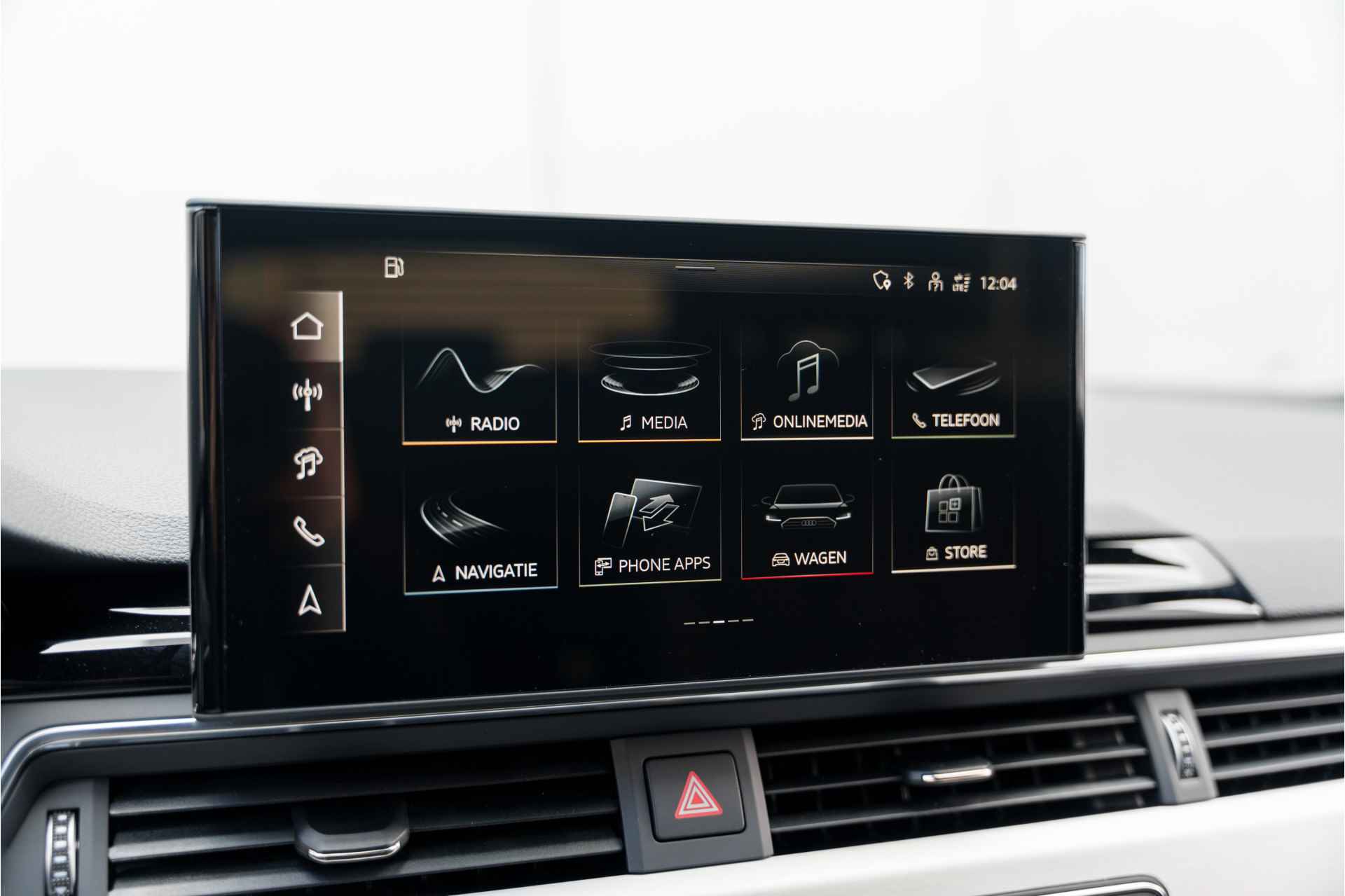 Audi A4 Avant 35 TFSI S edition Competition | Stoelverwarming | Cruise control | Navigatie | Smartphone interface | Optiek zwart - 14/42