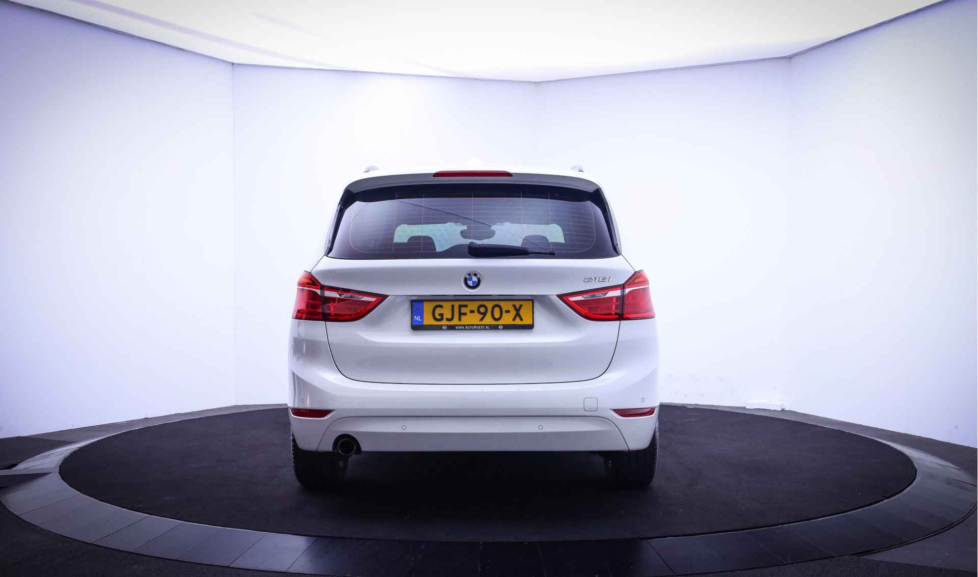 BMW 2 Serie Gran Tourer 216i 7Pers EXECUTIVE NAVI/STOELVERW./CLIMA/KEYLESS/CRUISE/LMV/DEALER OH./PDC - 6/26