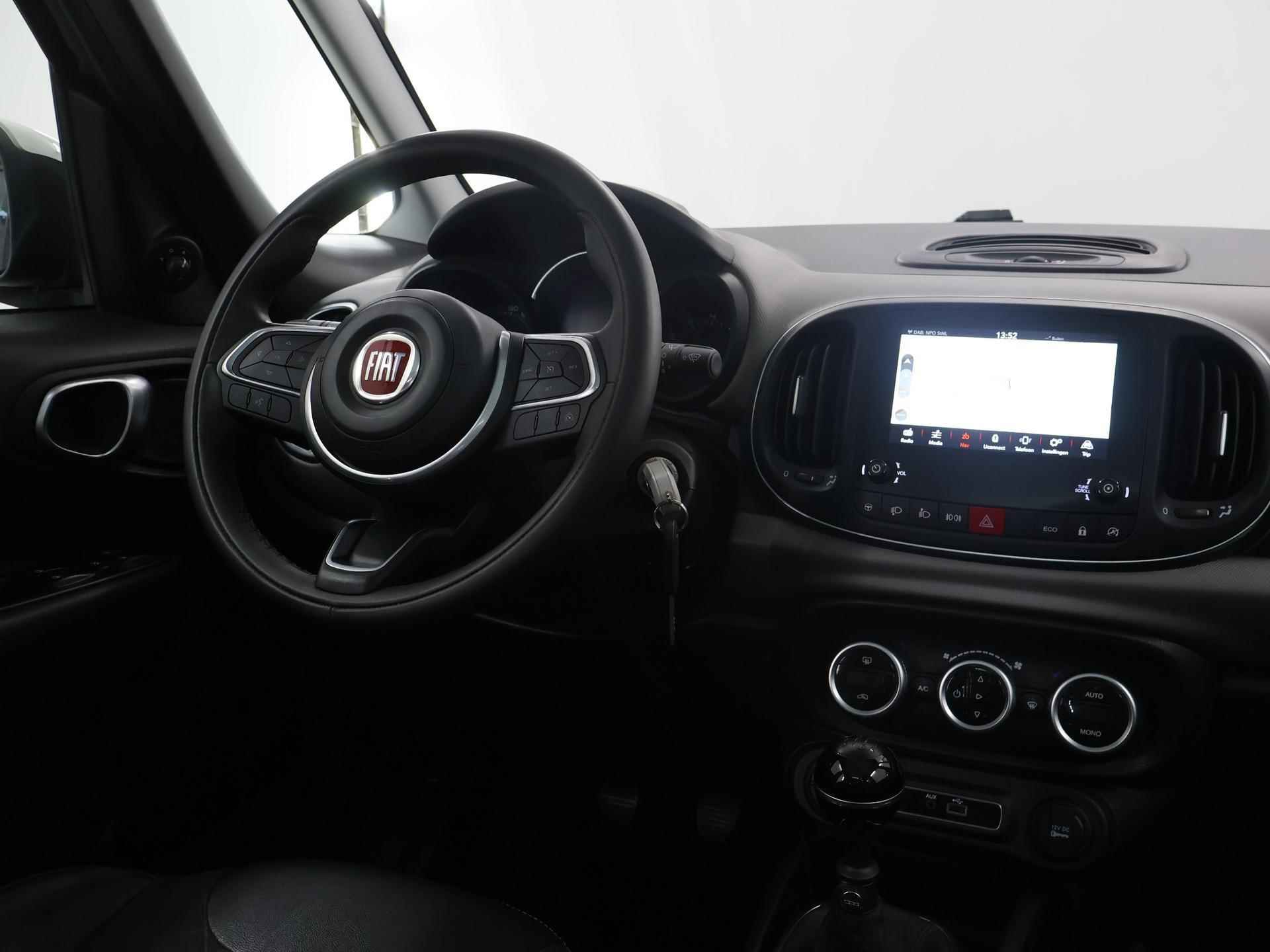 Fiat 500 L 0.9 TwinAir Lounge | Trekhaak | Panoramadak | Navigatie| Parkeercamera | Parkeersensoren | Climate Control | - 10/40