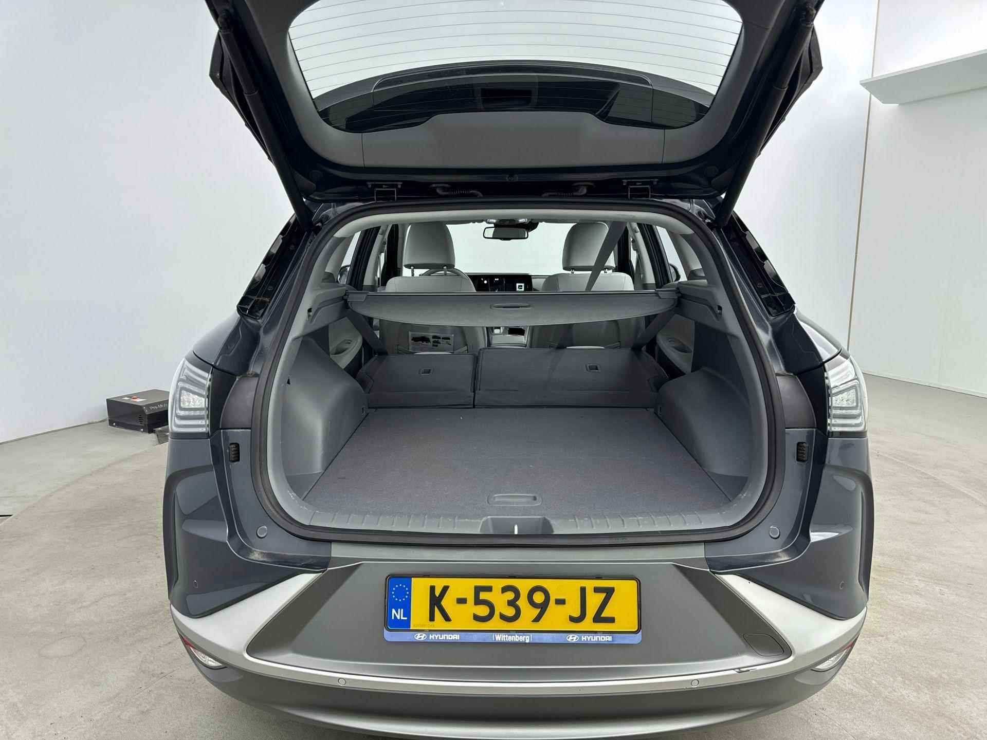 Hyundai NEXO FCEV Plus Pack | Netto bijtelling vanaf €270,- | 12% Bijtelling over €73142,- |  Waterstof | Leer | Panoramadak | - 23/34