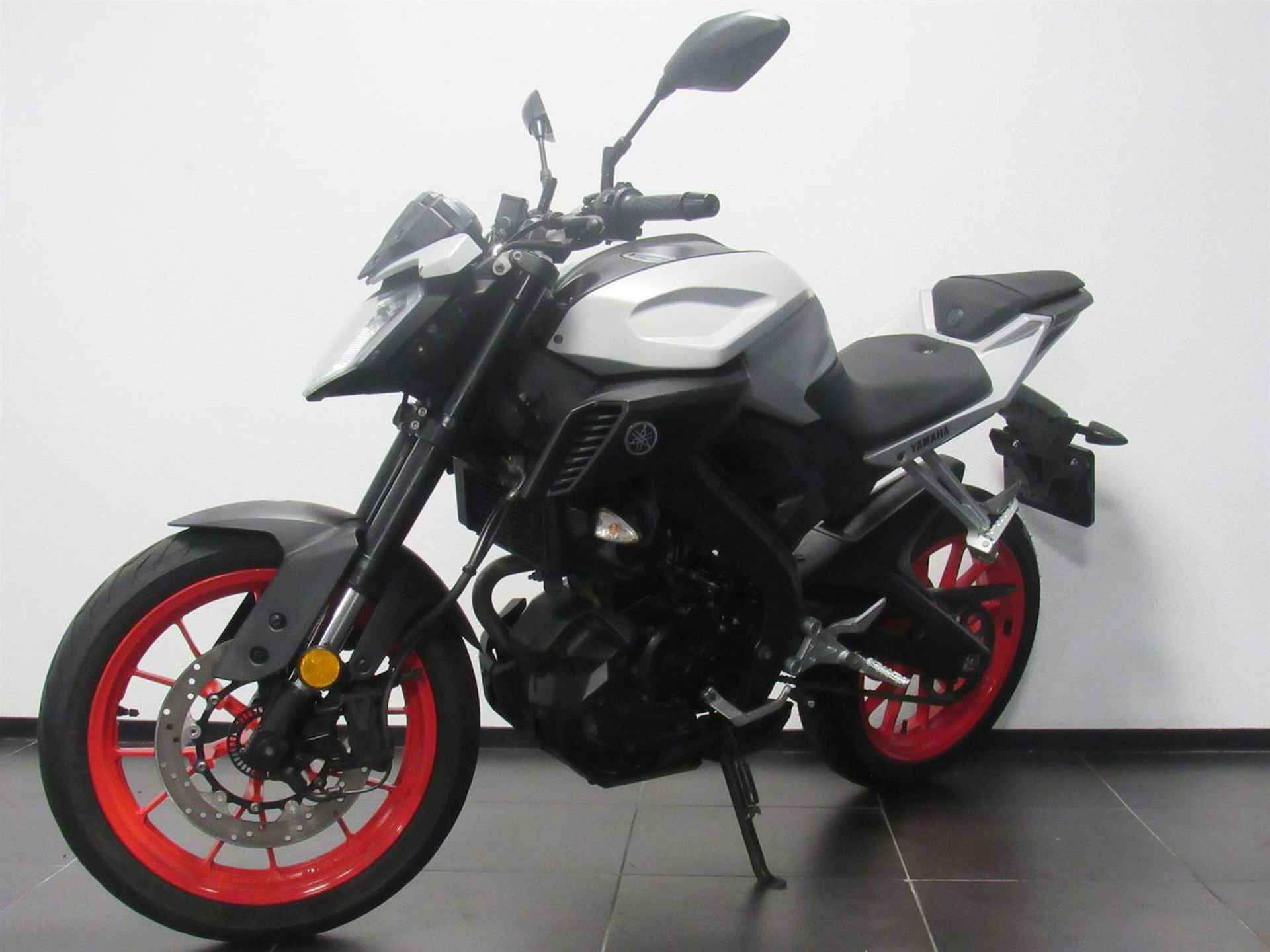 Yamaha MT-125 ABS - 2019 - 3/6