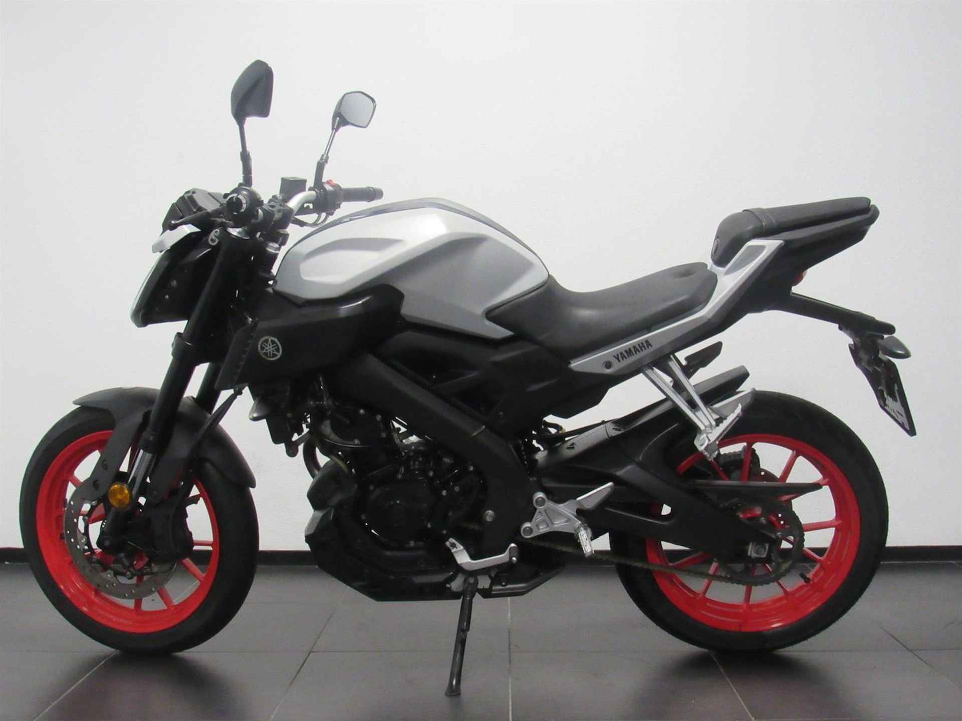 Yamaha MT-125 ABS - 2019 - 4/6