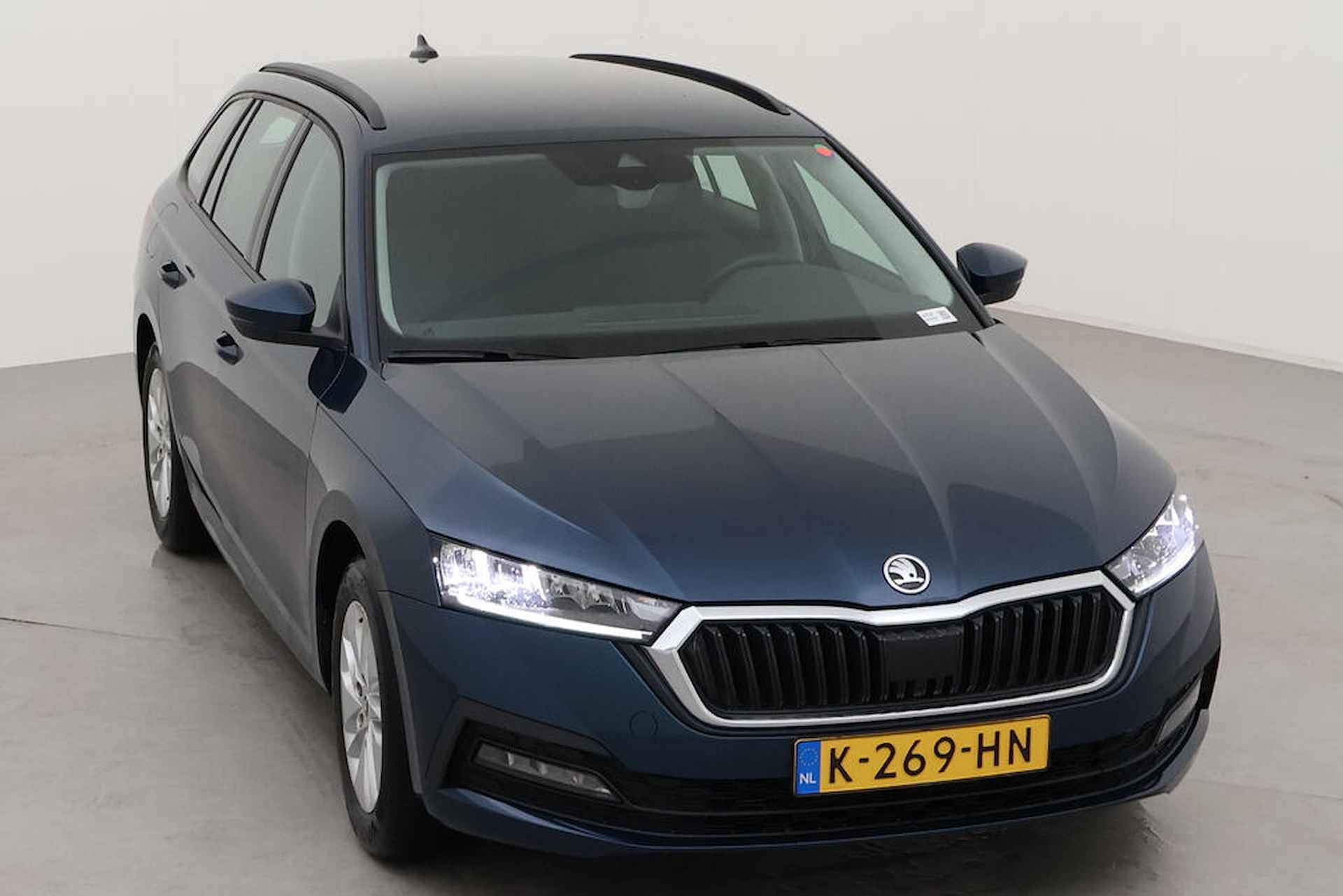 Škoda Octavia Combi 1.0 TSI Business Edition NL AUTO | CARPLAY | ADAPTIEVE CRUISE | TREKHAAK !! - 8/14