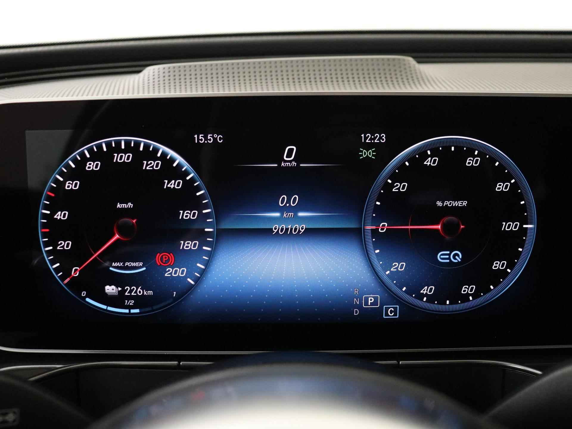 Mercedes-Benz EQC 400 4MATIC Business Solution AMG 80 kWh /AMG /Schuifdak / Memory stoelen/ Elek Trekhaak/ 360 Camera/ Head up display - 19/38