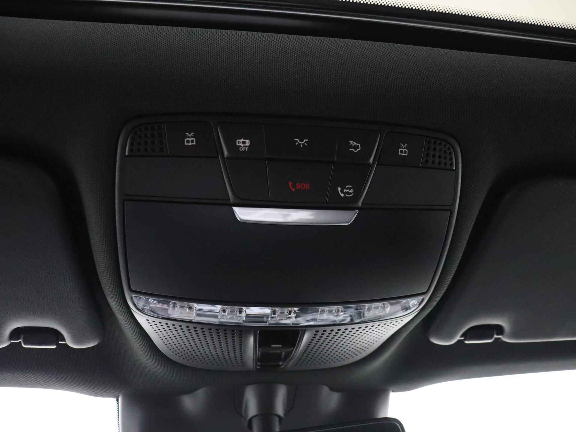Mercedes-Benz EQC 400 4MATIC Business Solution AMG 80 kWh /AMG /Schuifdak / Memory stoelen/ Elek Trekhaak/ 360 Camera/ Head up display - 25/38