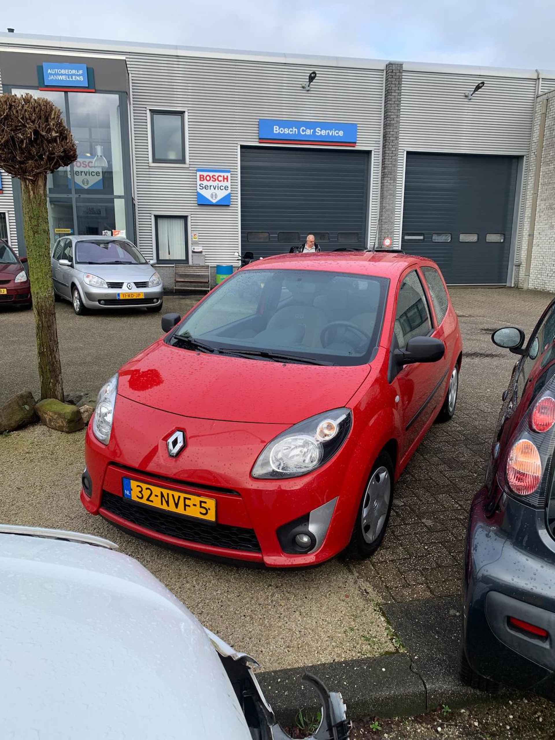 Renault Twingo 1.2-16V Authentique - 2/8